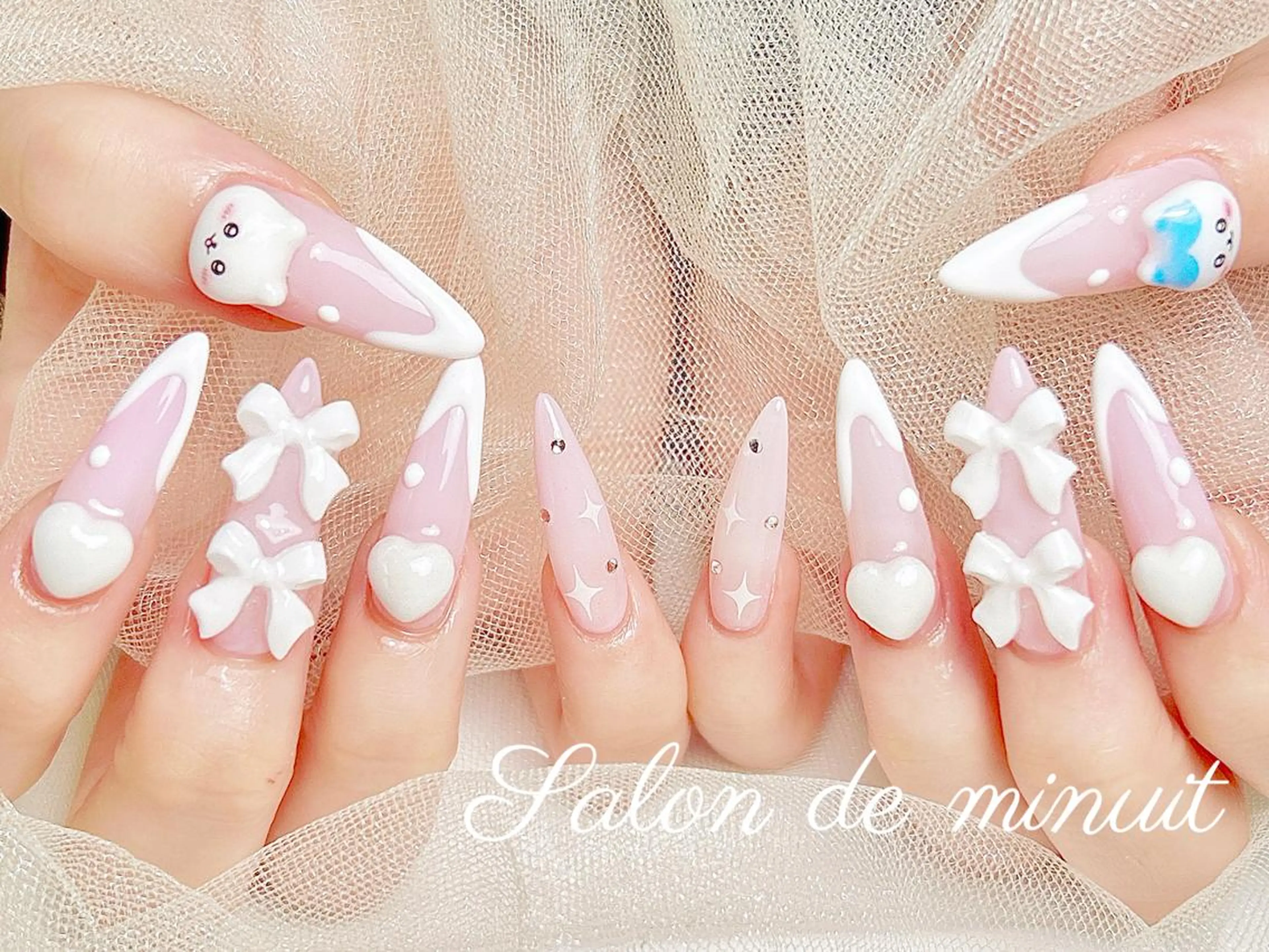 ネイル Salon de Minuit🦩のネイルデザイン