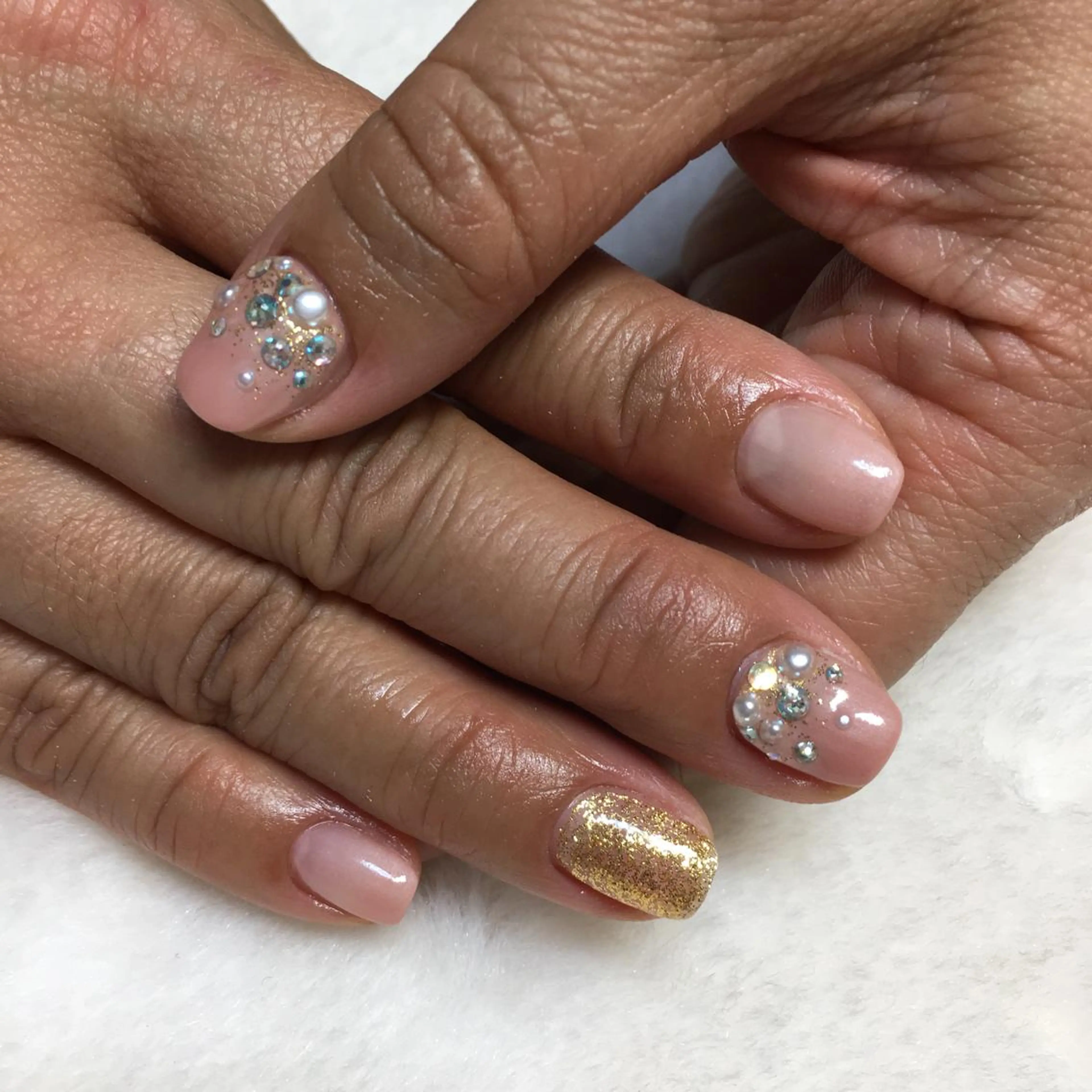 ネイル アートネイル 持ち込み ストーンネイル 冬ネイル クリスマス kipinail 川﨑えりかのネイルデザイン