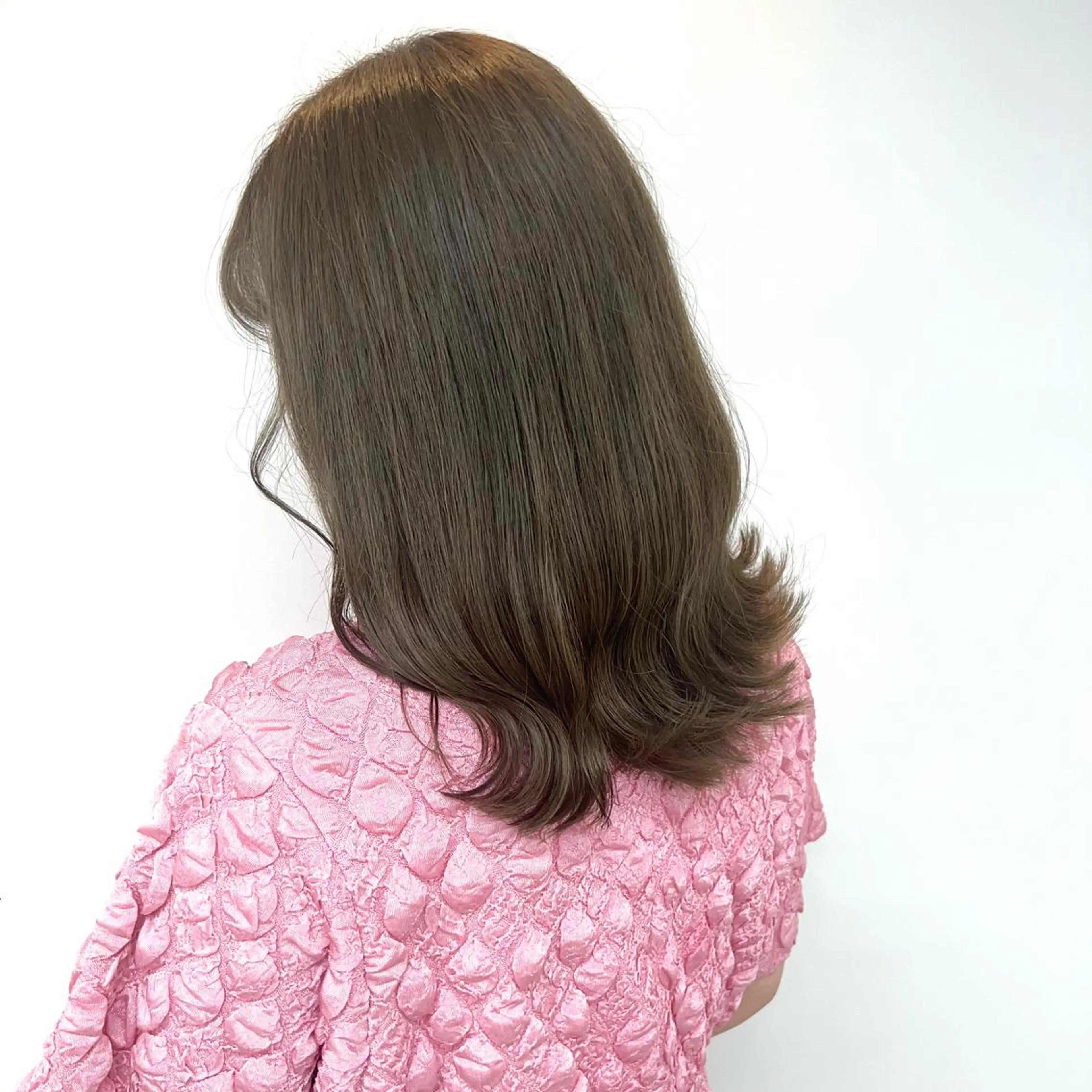 ミディアム カラー HARUKA🍒 tocca天王寺のヘアスタイル