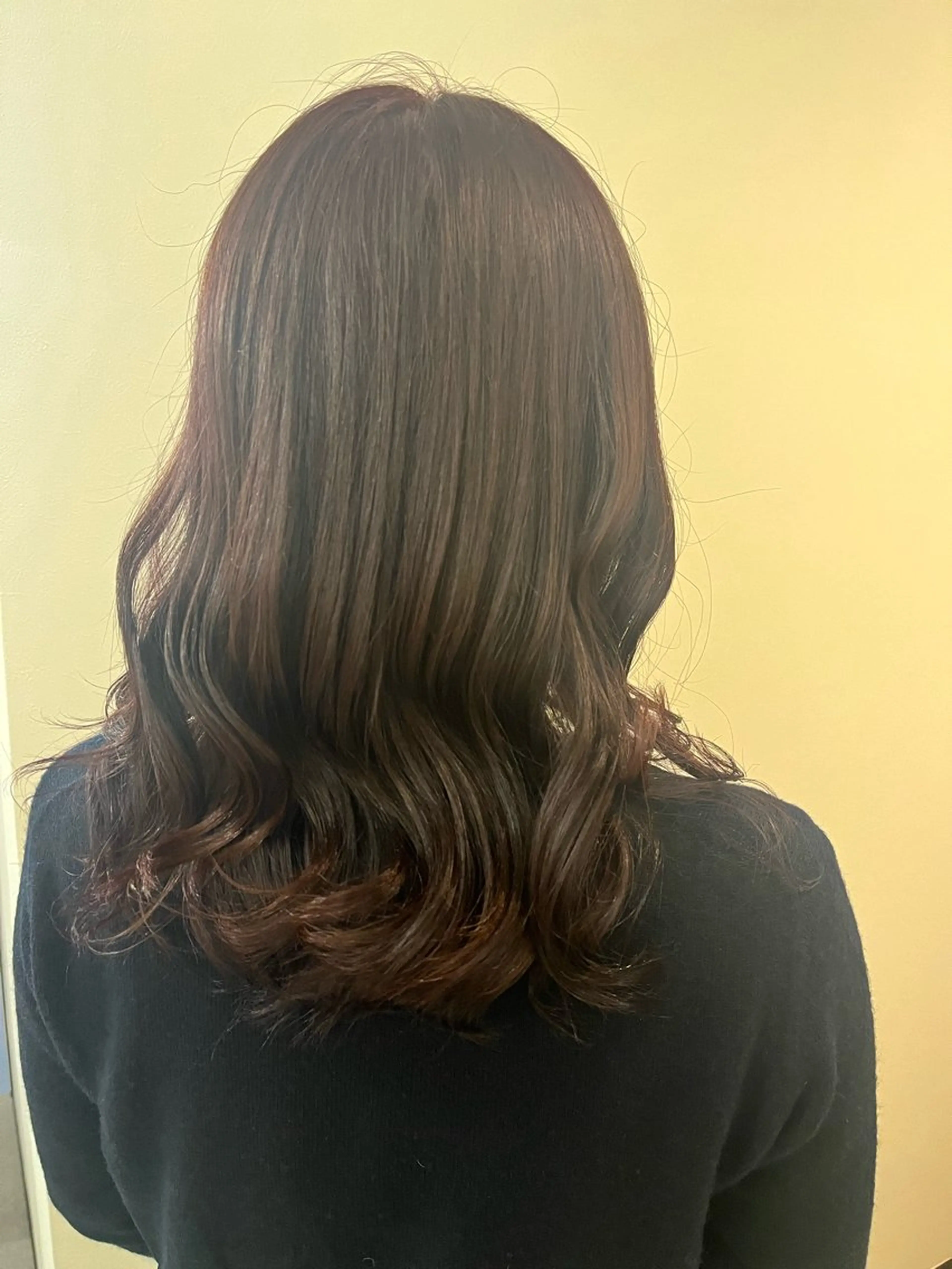 ミディアム カラー 黒髪 レッドカラー ヘアカラー トリートメント 黒川 綾音のヘアスタイル