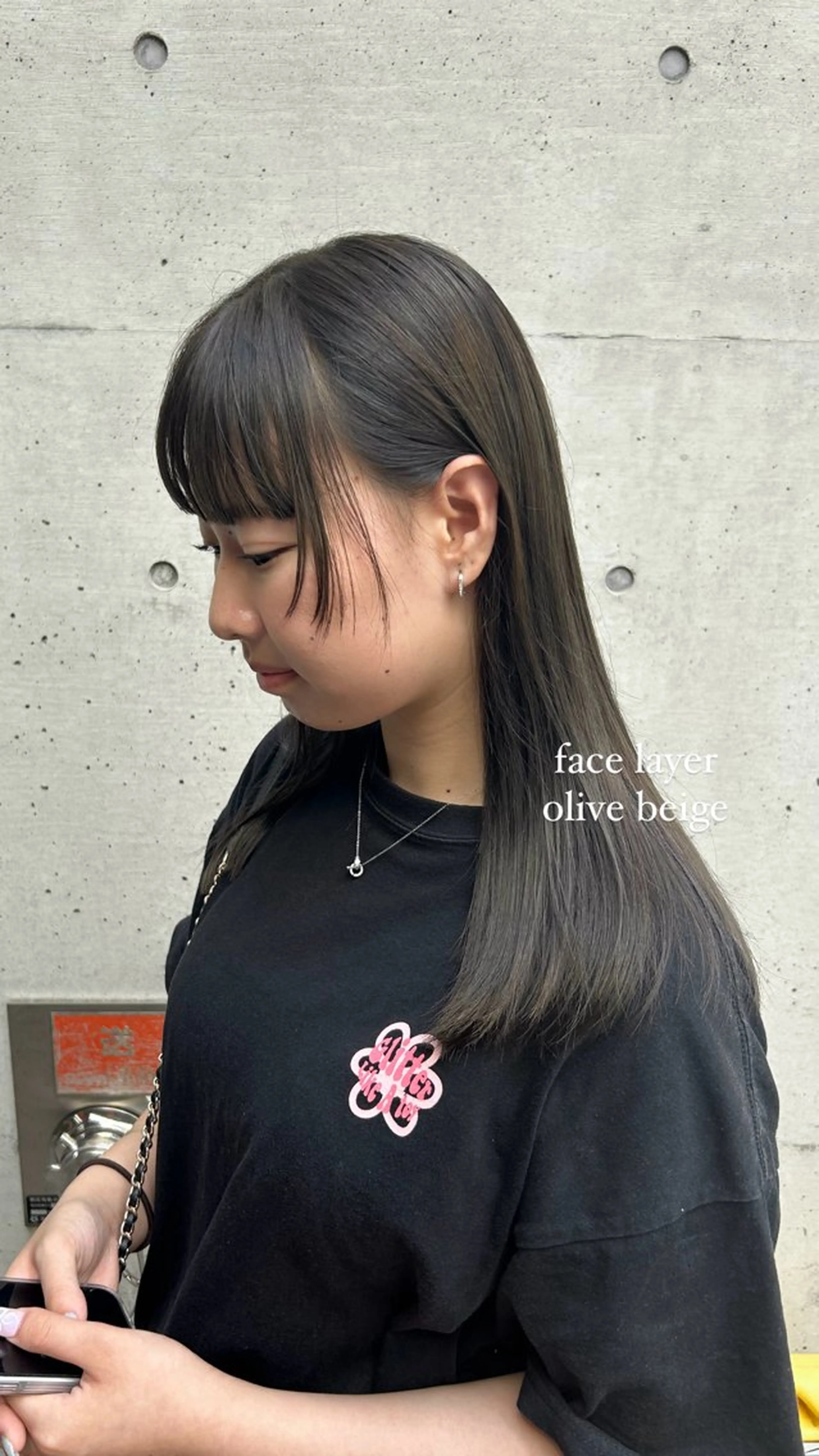 セミロング カラー ミウラナツサ 🖤レイヤーカットのヘアスタイル