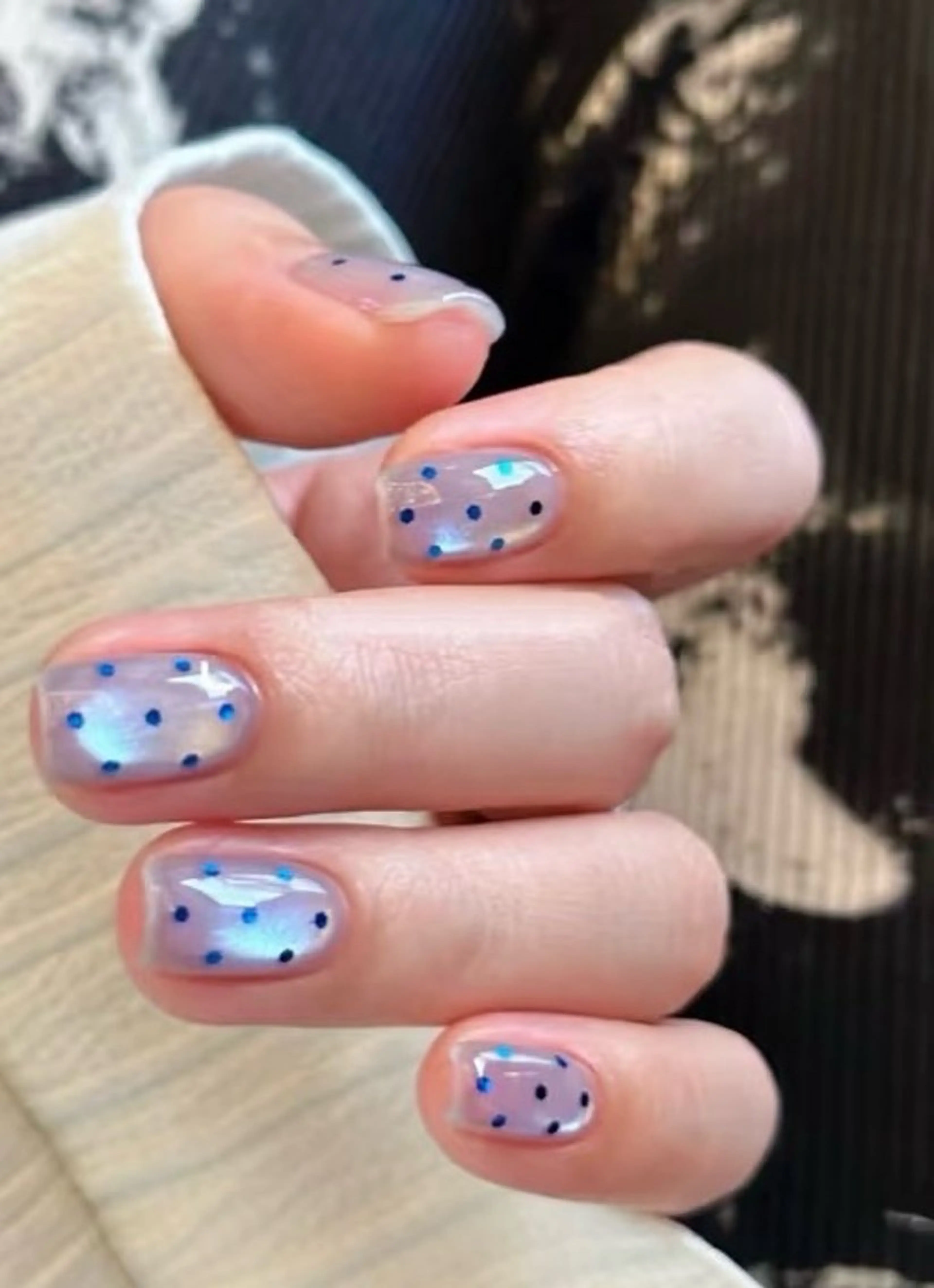 ネイル 高木 維麗絲のネイルデザイン