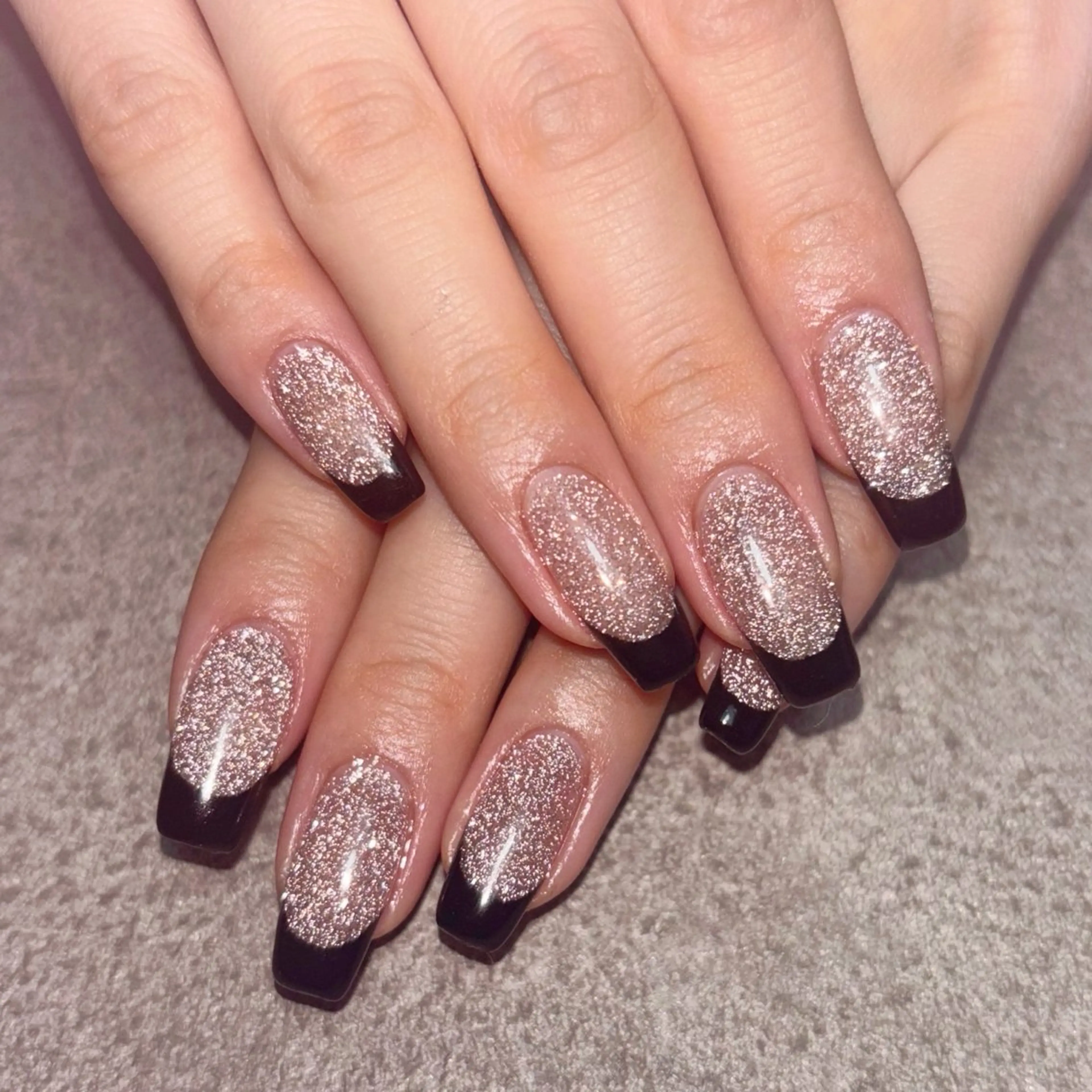 ネイル フラッシュネイル ハンドネイル nailroom DIASOMNIAのネイルデザイン