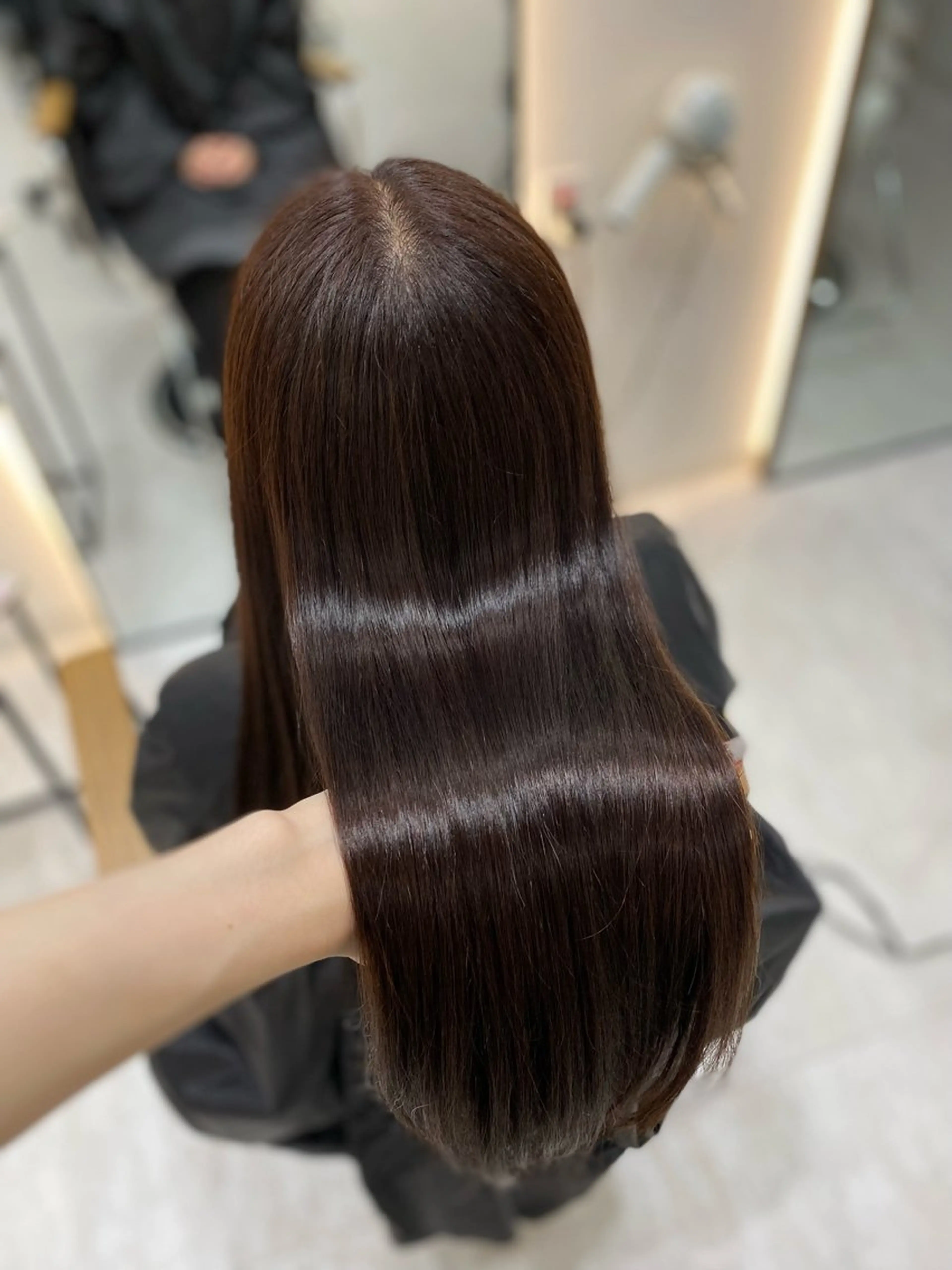 ロング カラー ピンクカラー トリートメント カット ヘアカラー トリートメント 艶髪・透明感カラー・ 韓国ヘア・Yuriのヘアスタイル