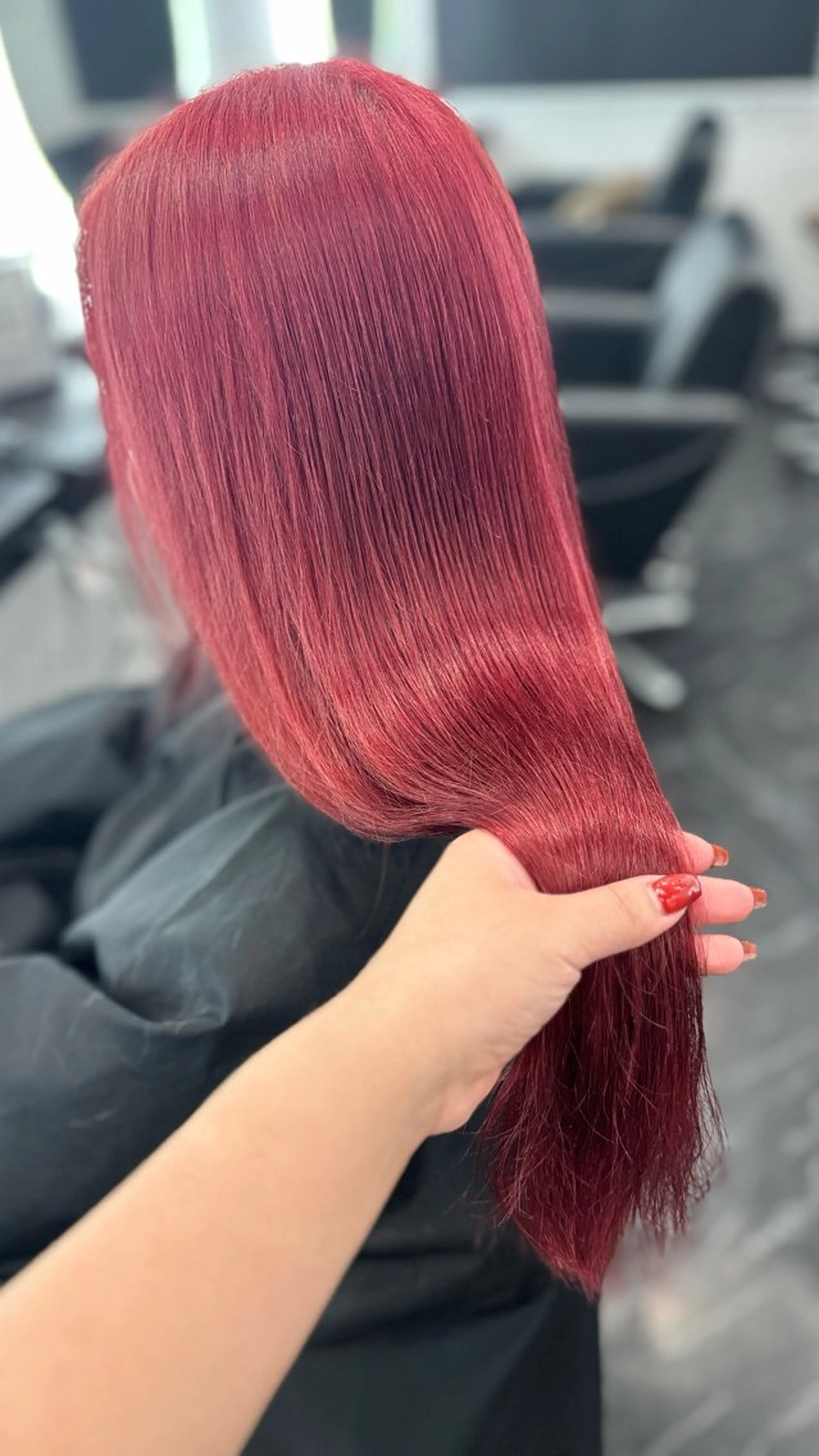 ロング ヘアカラー トリートメント 末永 もものヘアスタイル