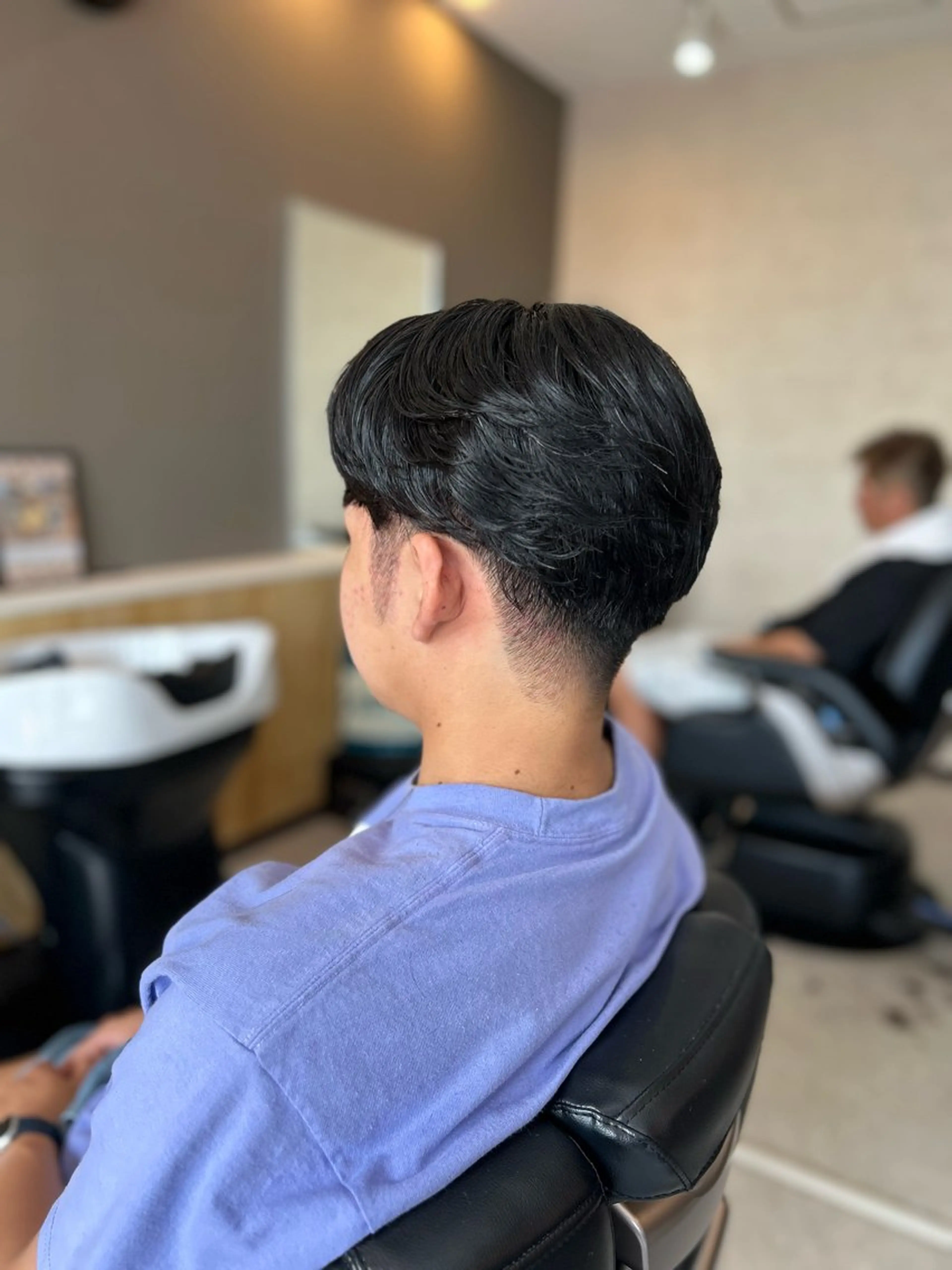 ミディアム パーマ メンズ ニュアンスパーマ カット パーマ ヘアセット THEBARBER TEN所属・伊禮 海凪のヘアスタイル