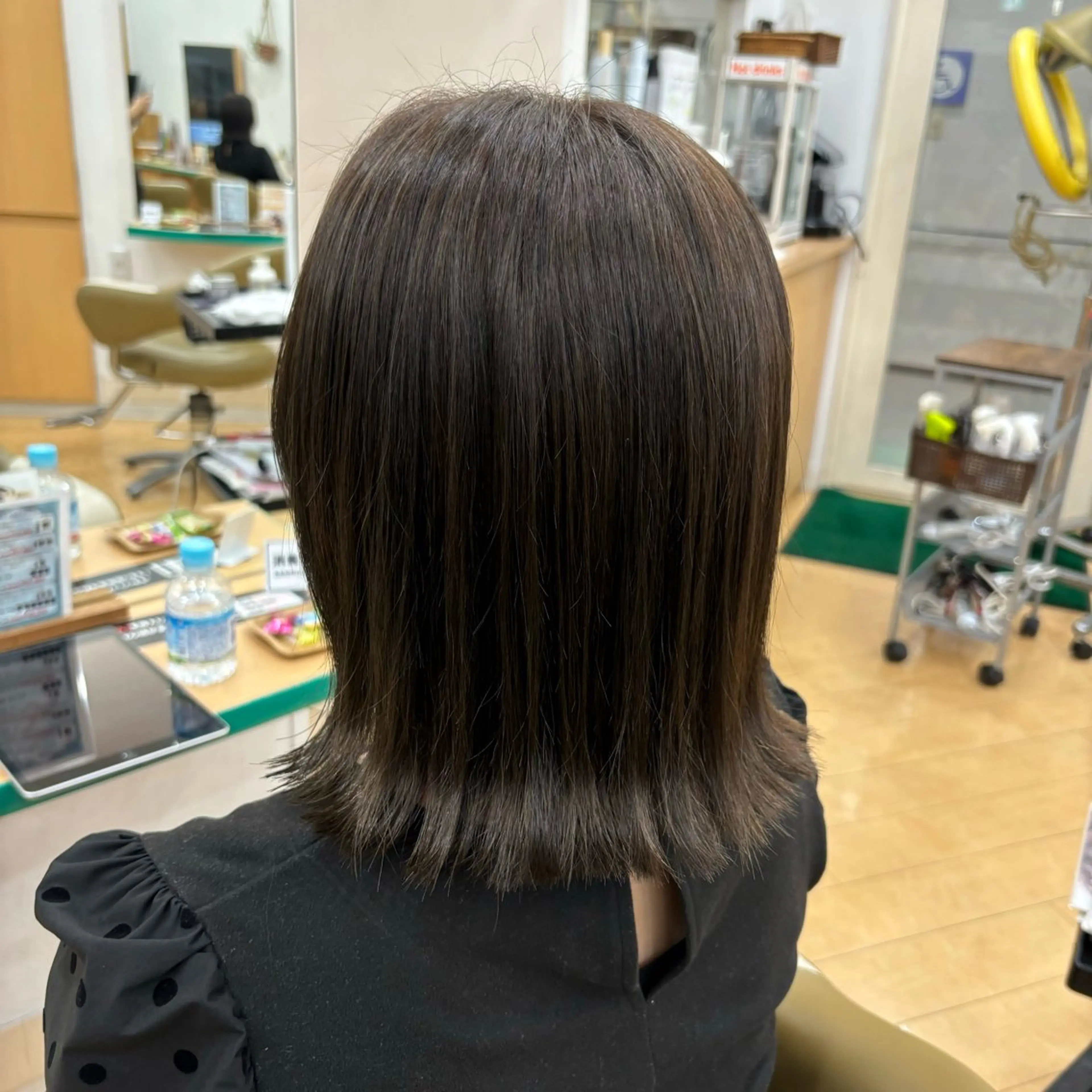 ミディアム カラー 🎀🤍芦澤 李音🤍🎀のヘアスタイル