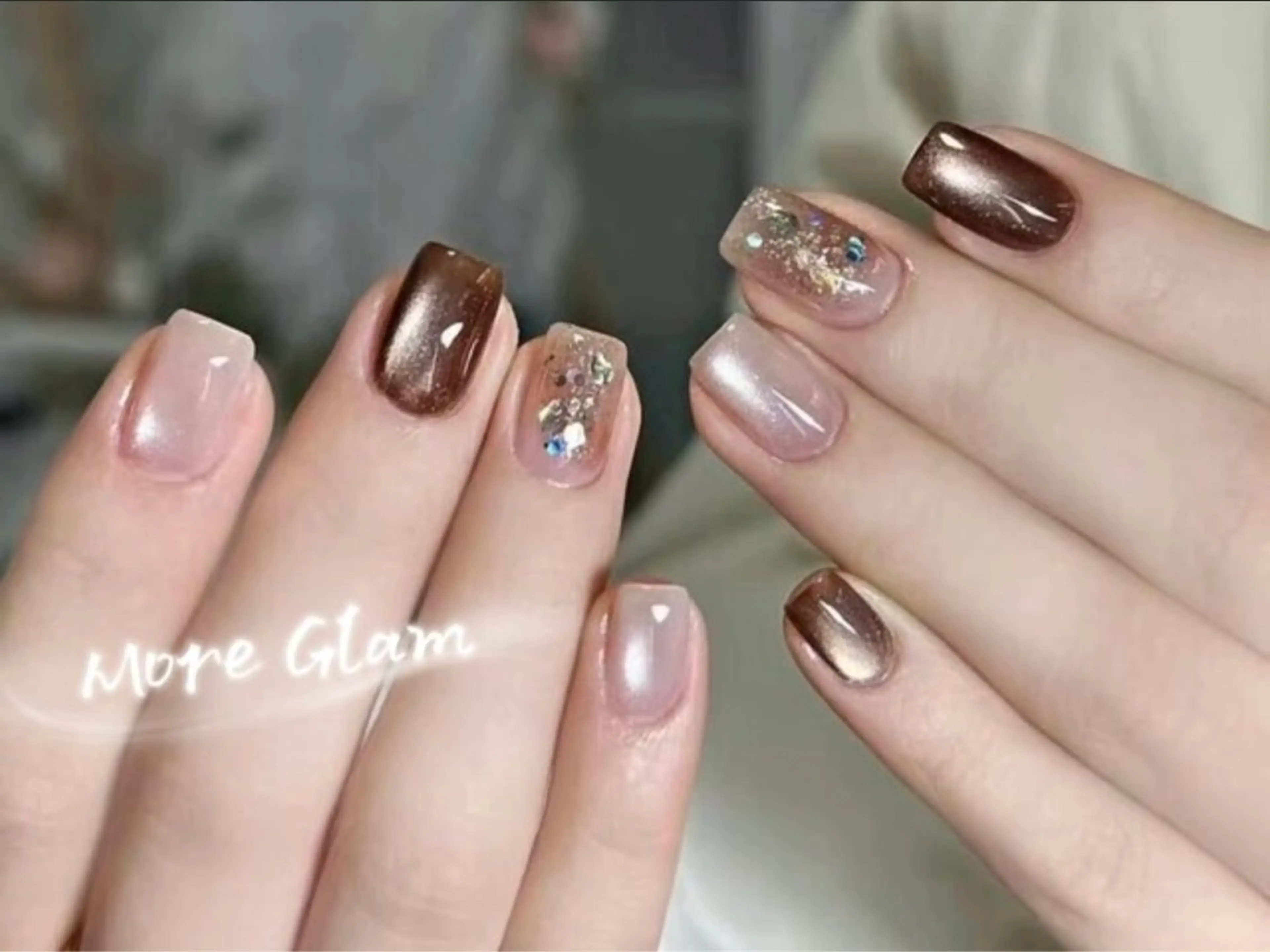 ミディアム more glam 原宿店のネイルデザイン