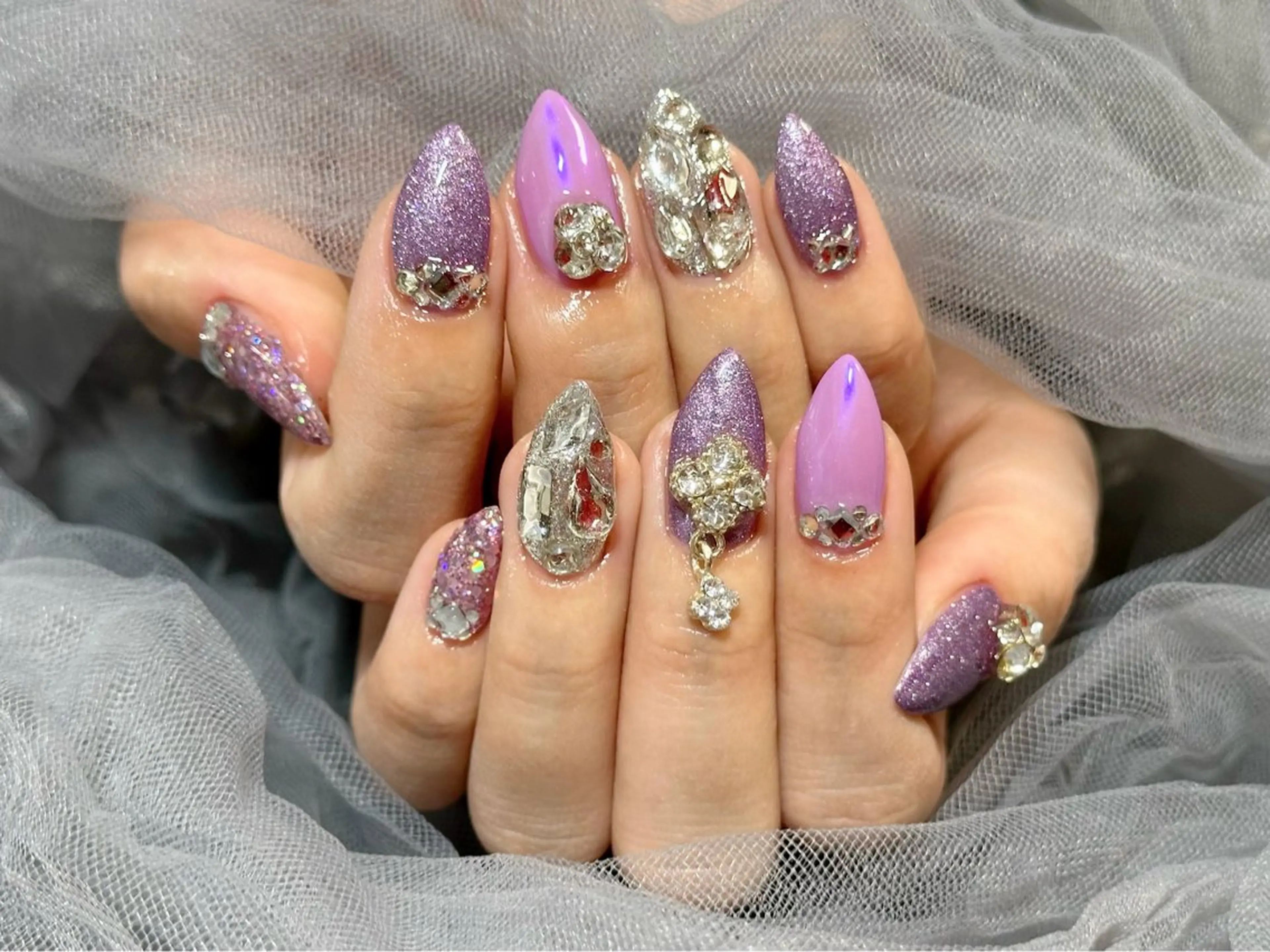 ネイル キラキラネイル ハンドネイル KURELLY所属・Nail Salon KURELLYのネイルデザイン