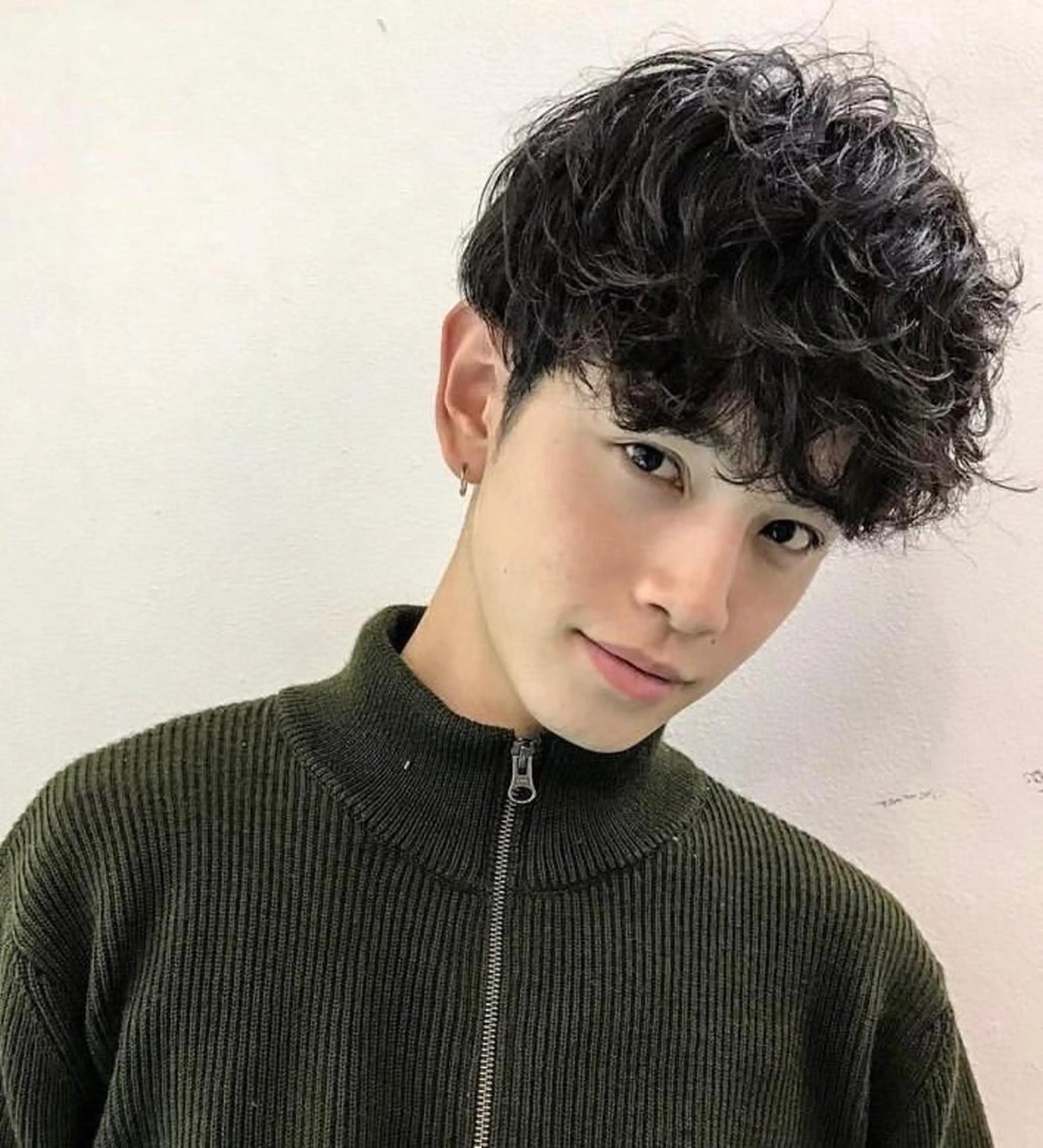 ミディアム パーマ カット パーマ メンズスタイリスト リュウジのヘアスタイル