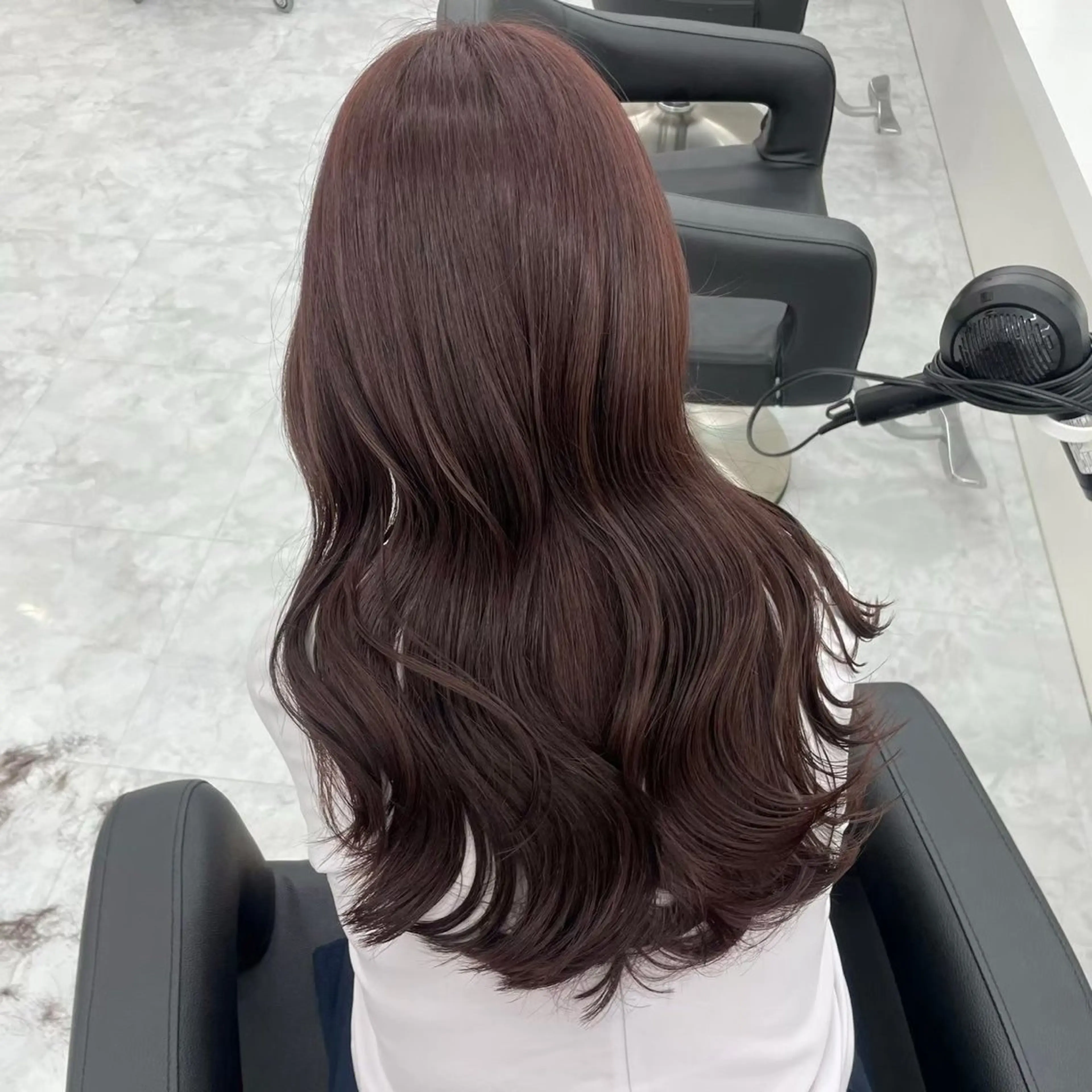 ロング カラー kazuki🍑韓国 トレンド暖色🫗のヘアスタイル