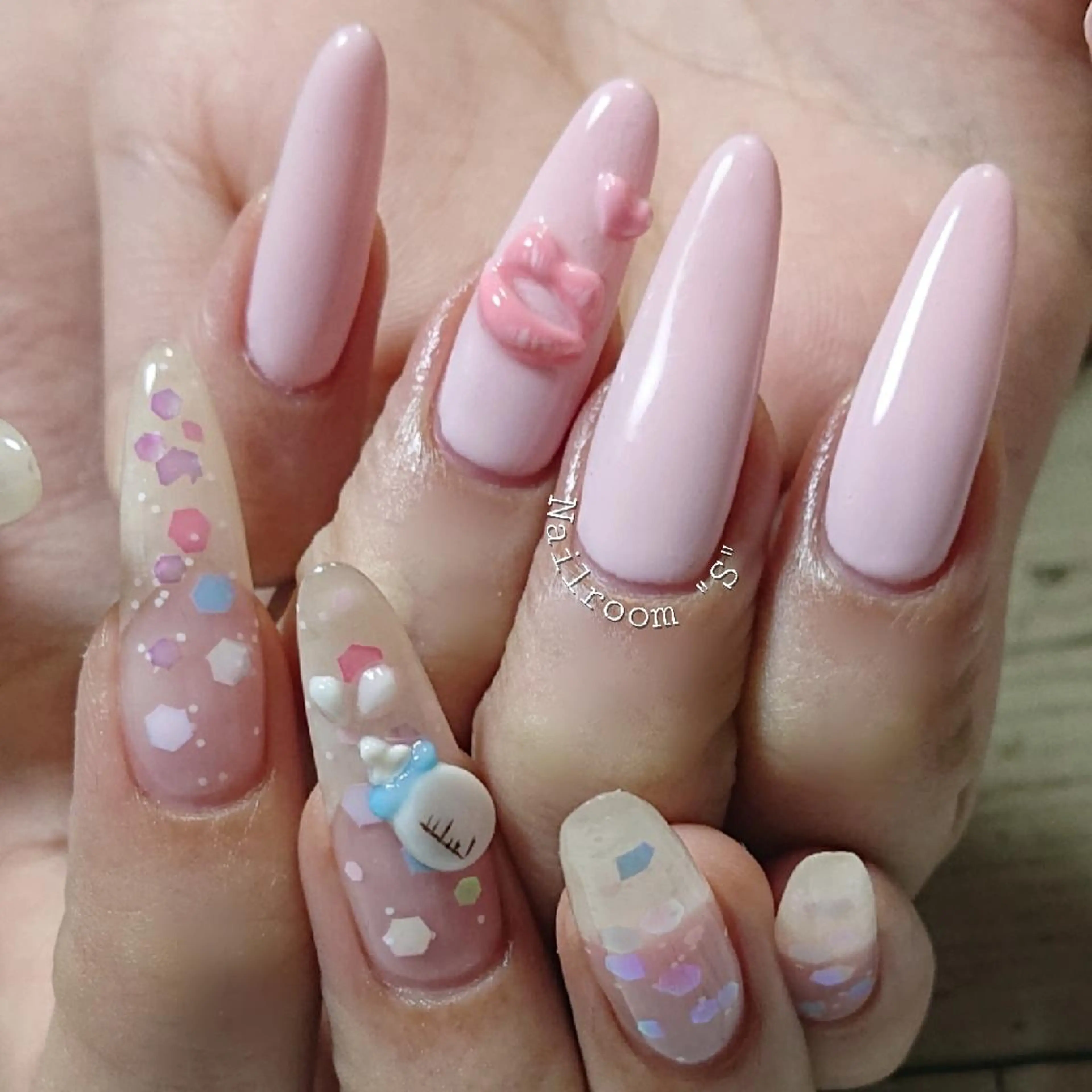 ネイル Nail room  "S"  SAKAIのネイルデザイン