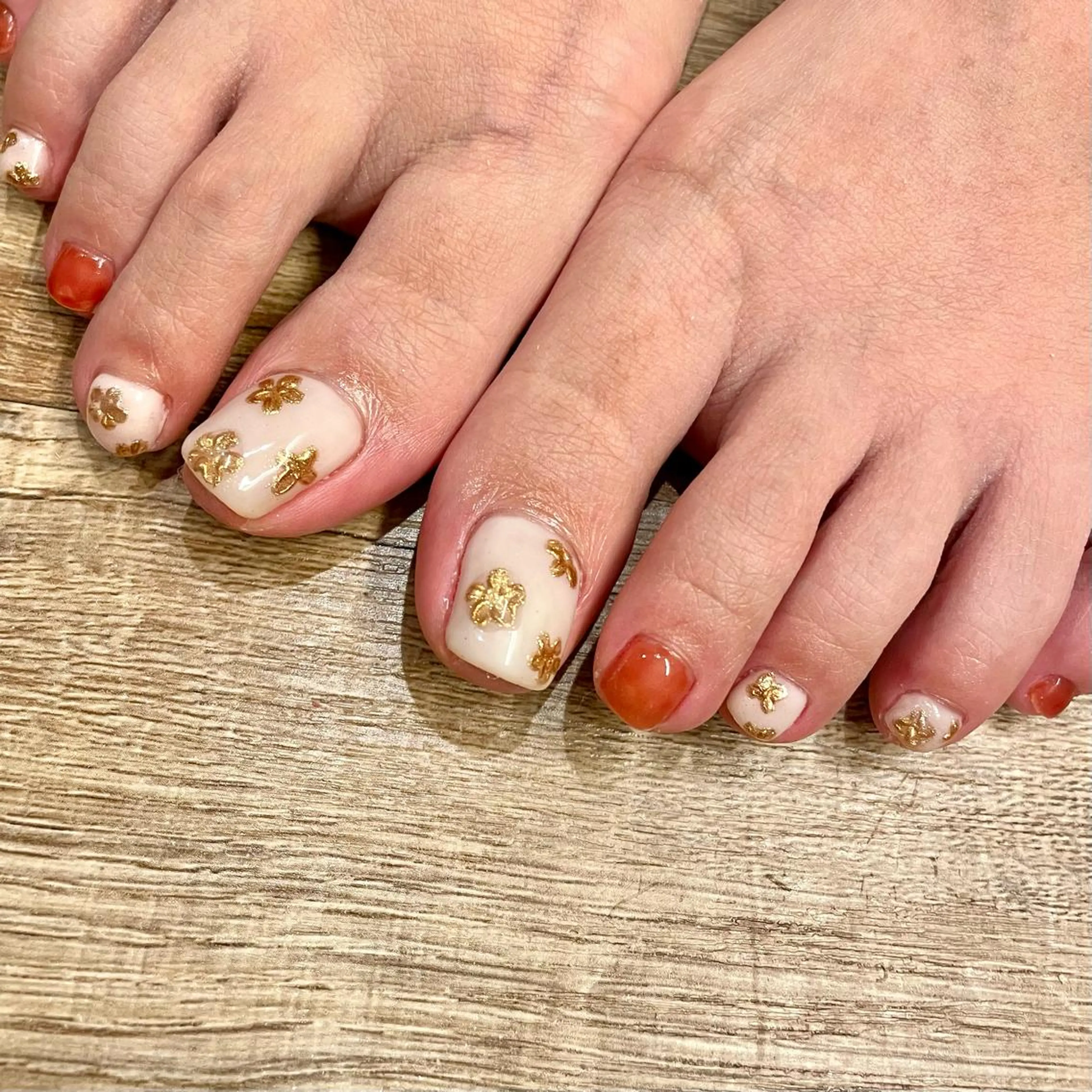 ネイル フットネイル 持ち込み 丹(TAN.) akariのネイルデザイン