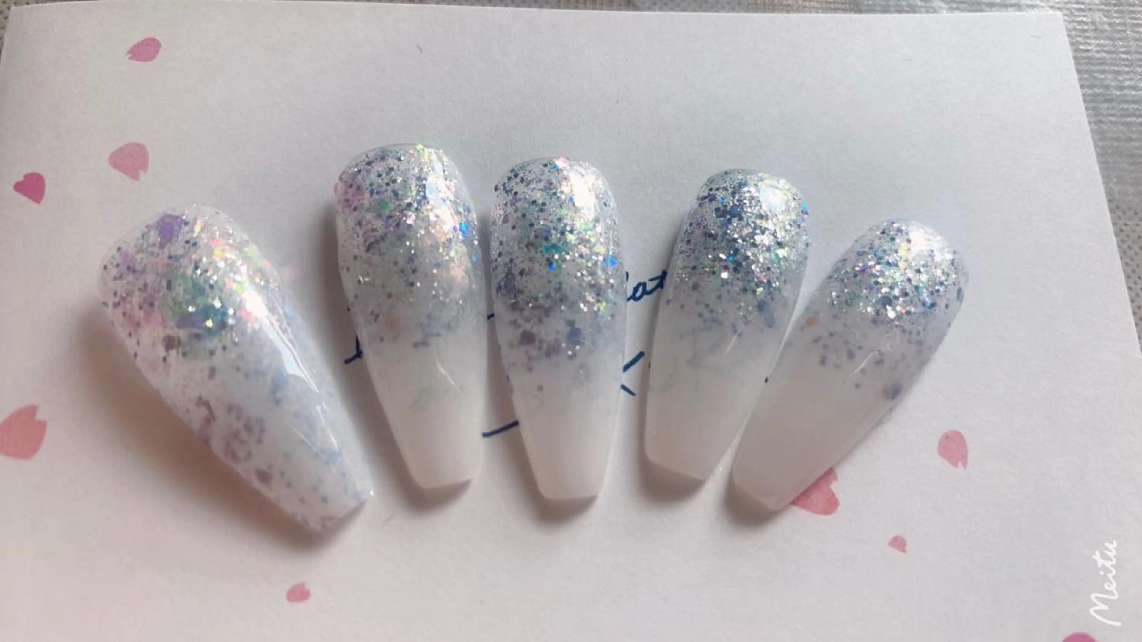 ネイル ハンドネイル Kira Nailのネイルデザイン