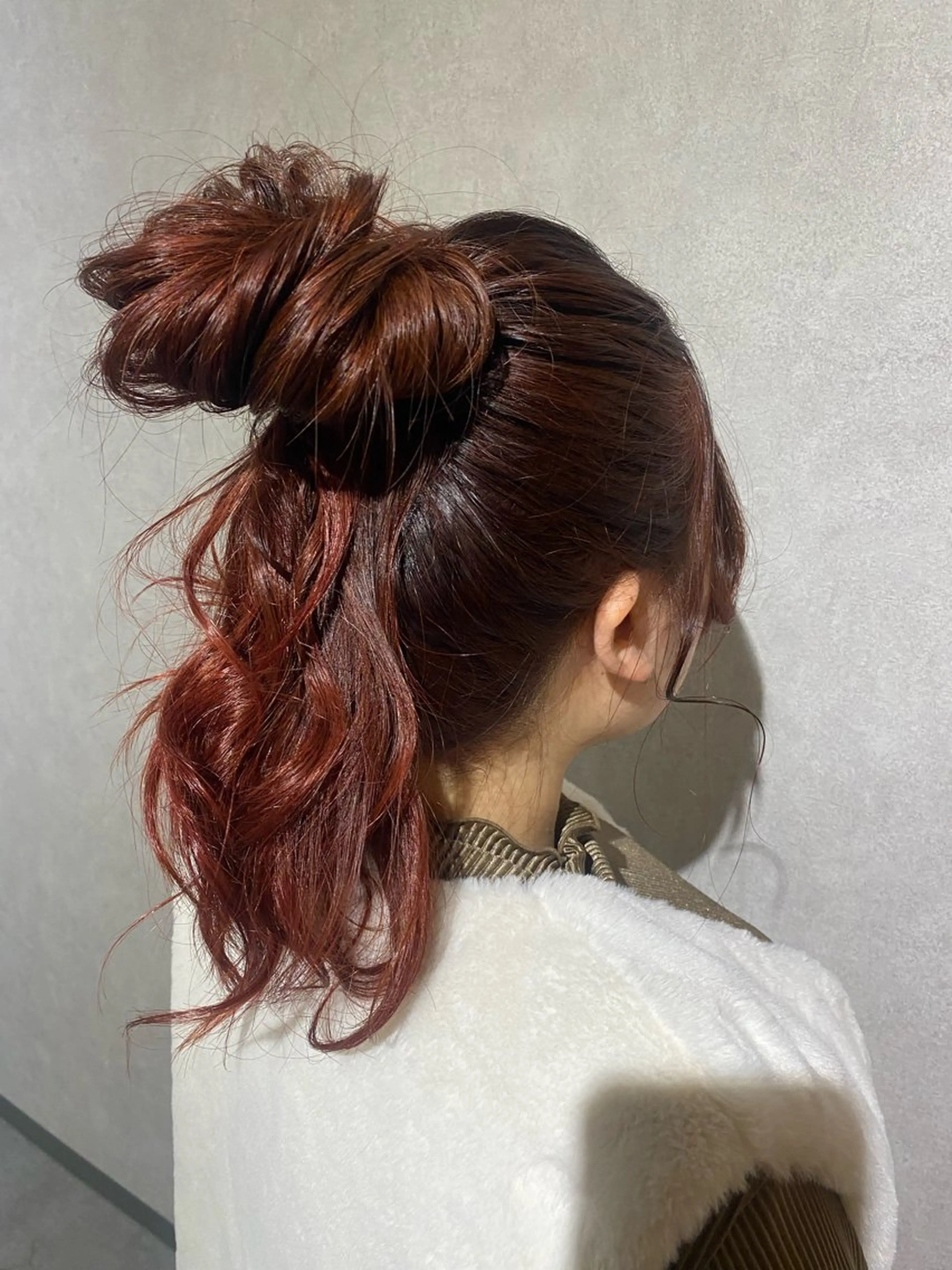 カラー レッドカラー デート Bish Yanaのヘアスタイル