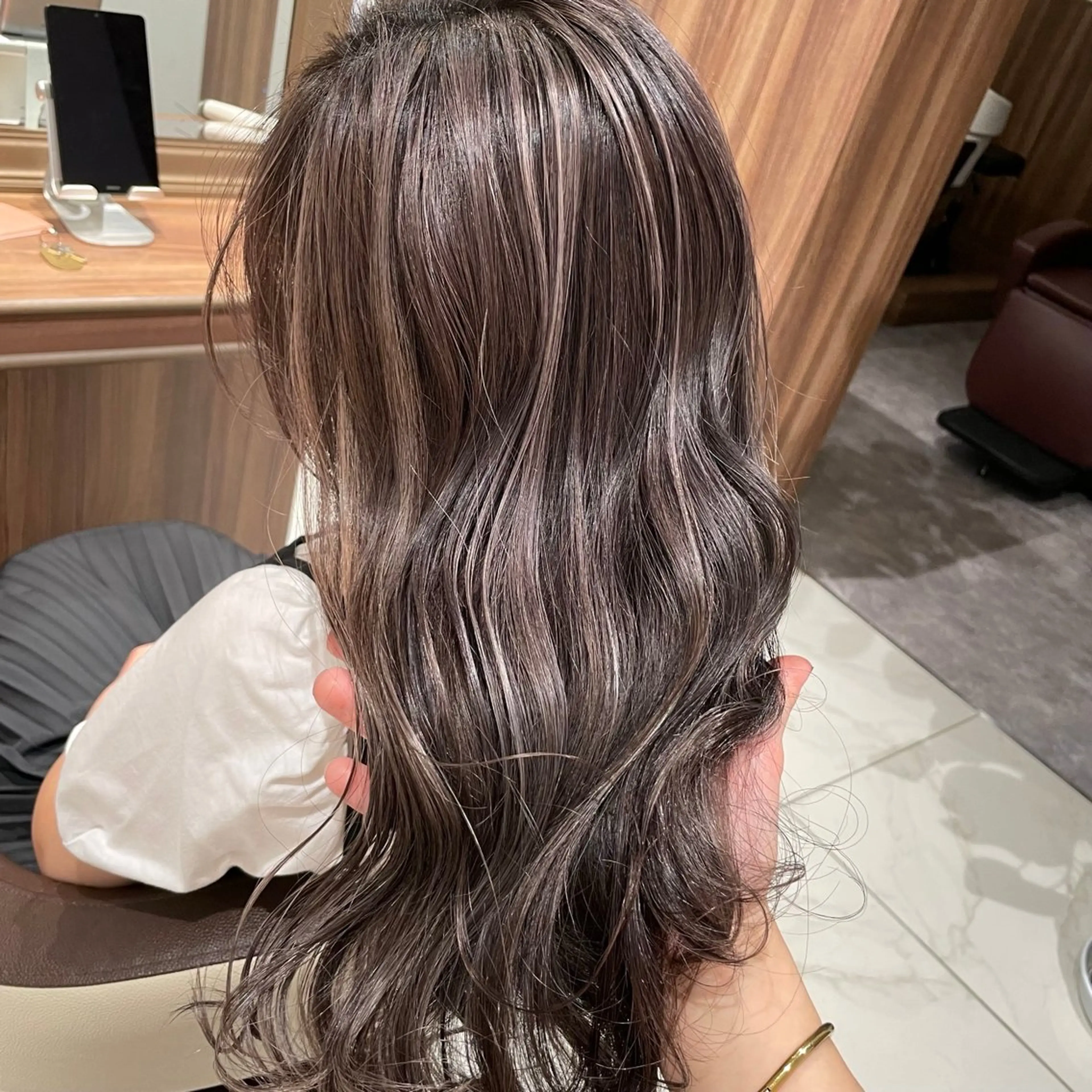 ロング ハイライト ヘアカラー トリートメント 🍒柔らかモテカラー 🍒Ryugaのヘアスタイル