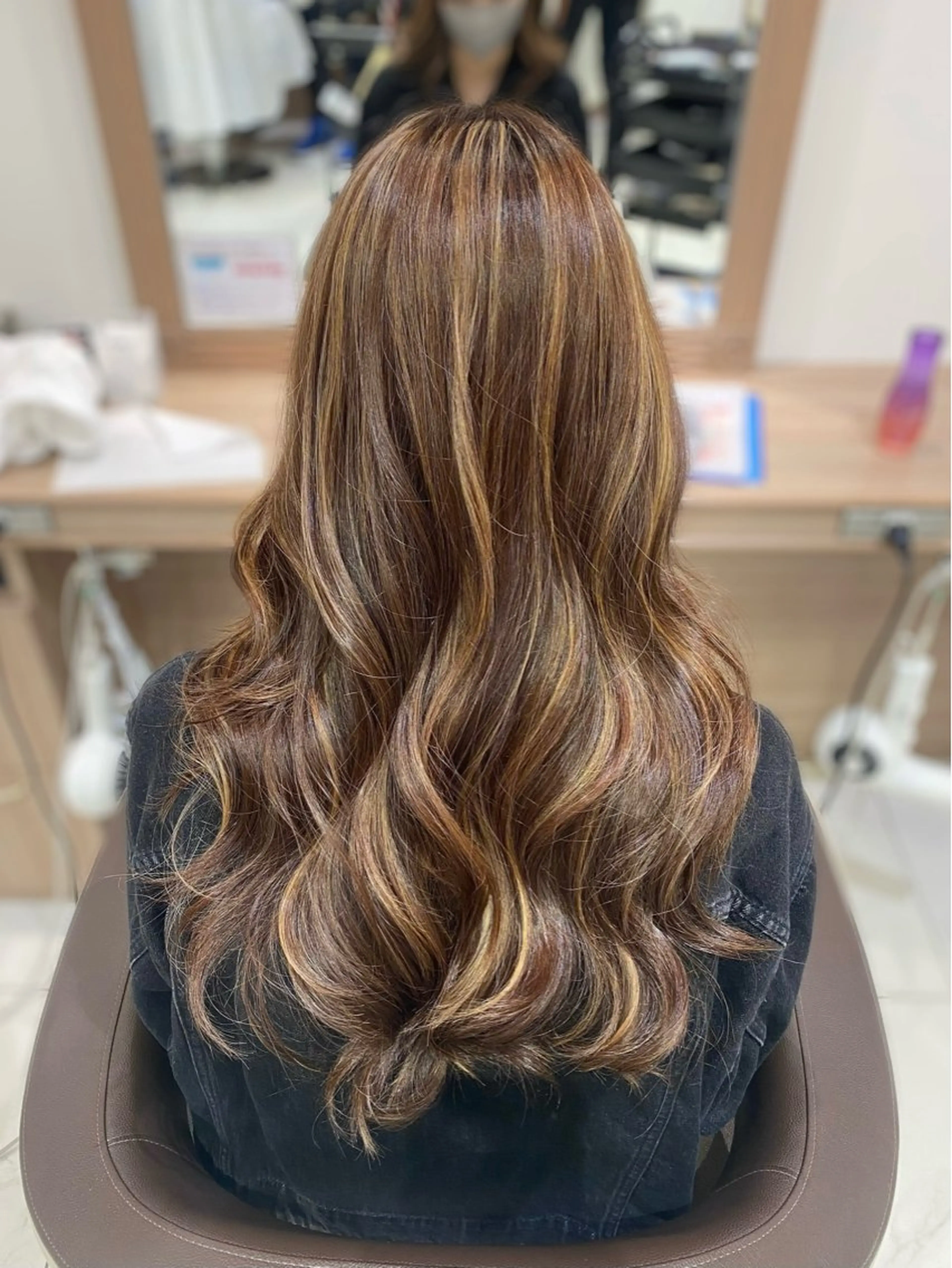 ロング カラー ヘアアレンジ 奥村 美郁子のヘアスタイル