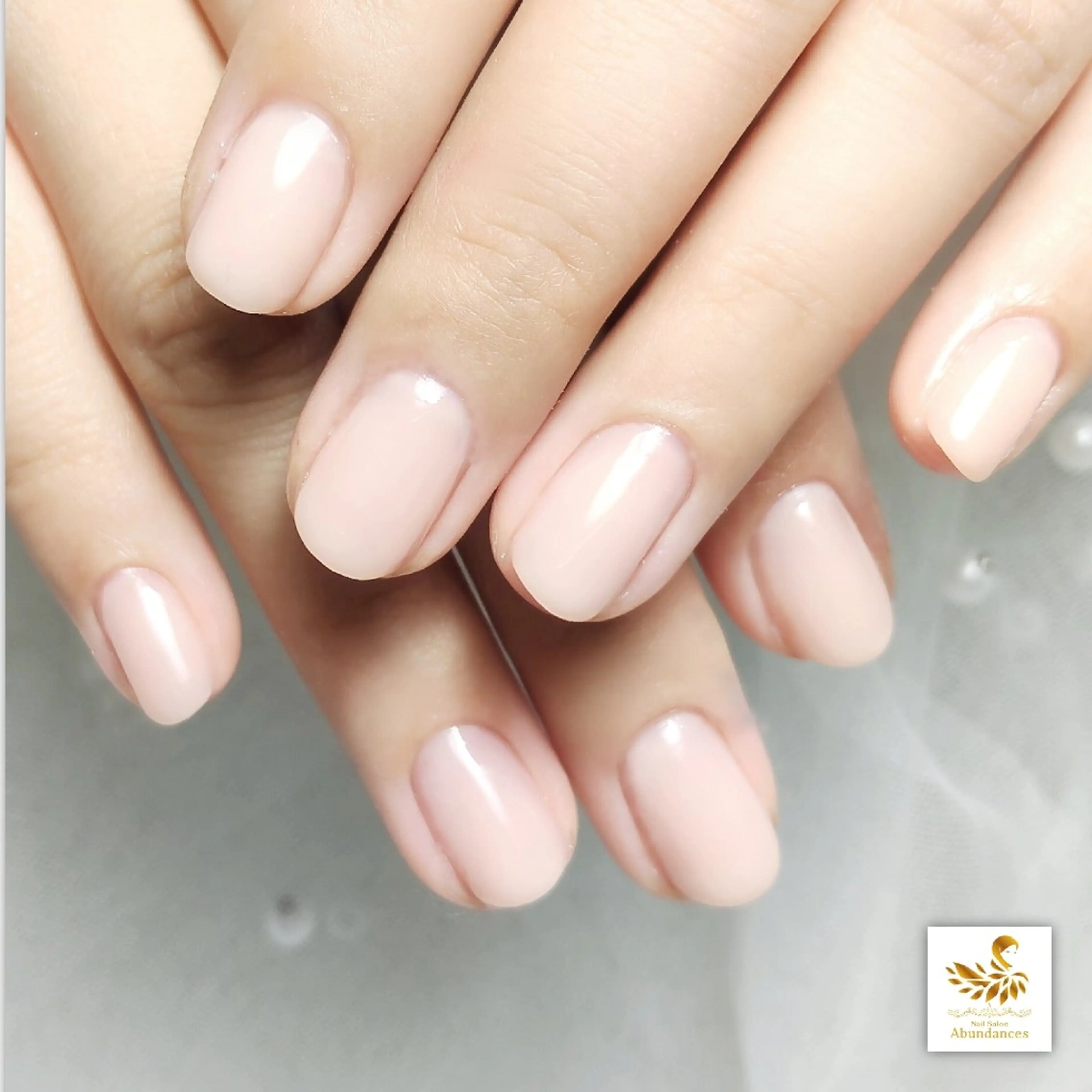 ネイル ワンカラーネイル シンプルネイル ハンドネイル 完全予約制個室サロン Abundancesのネイルデザイン