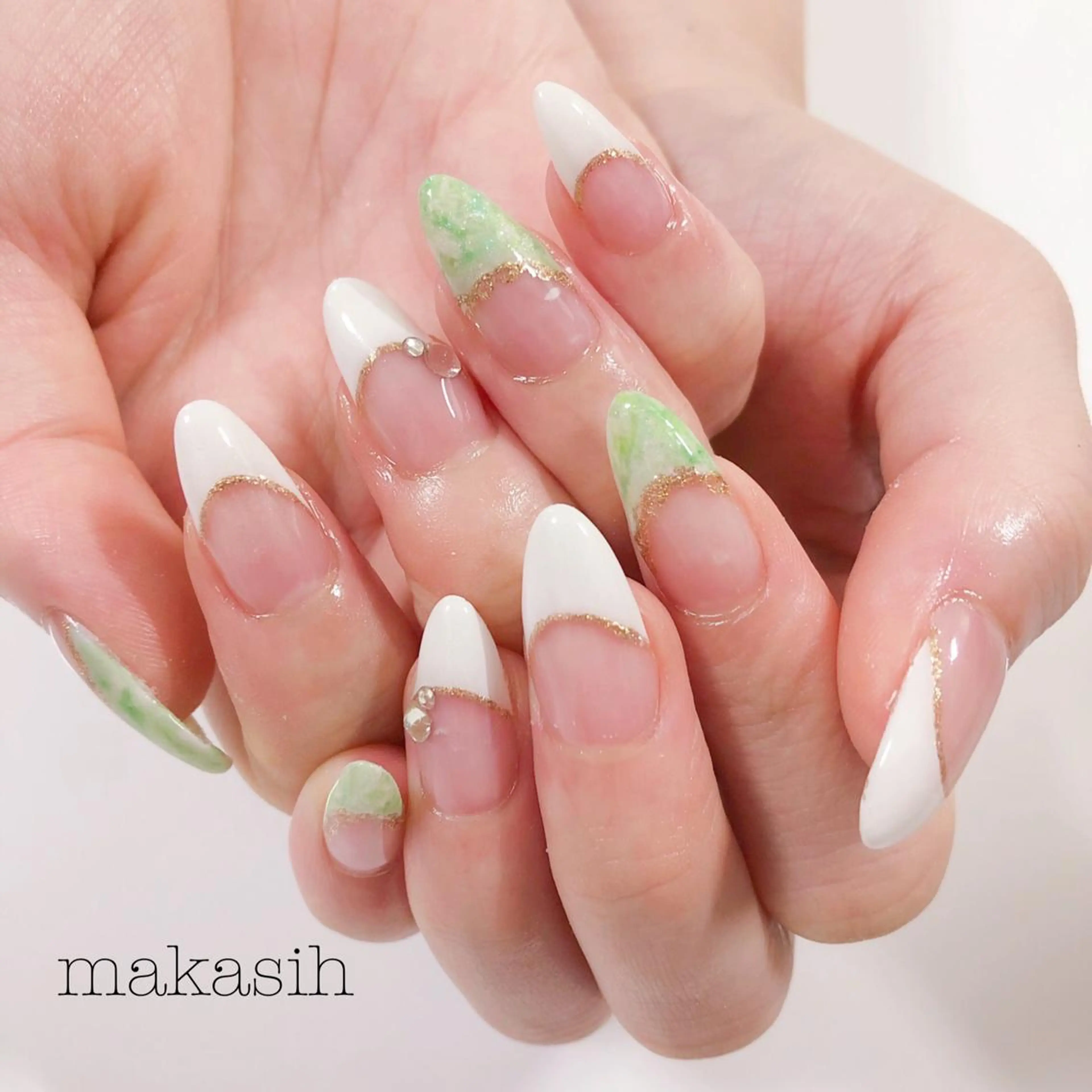 ネイル 山崎 美菜子のネイルデザイン