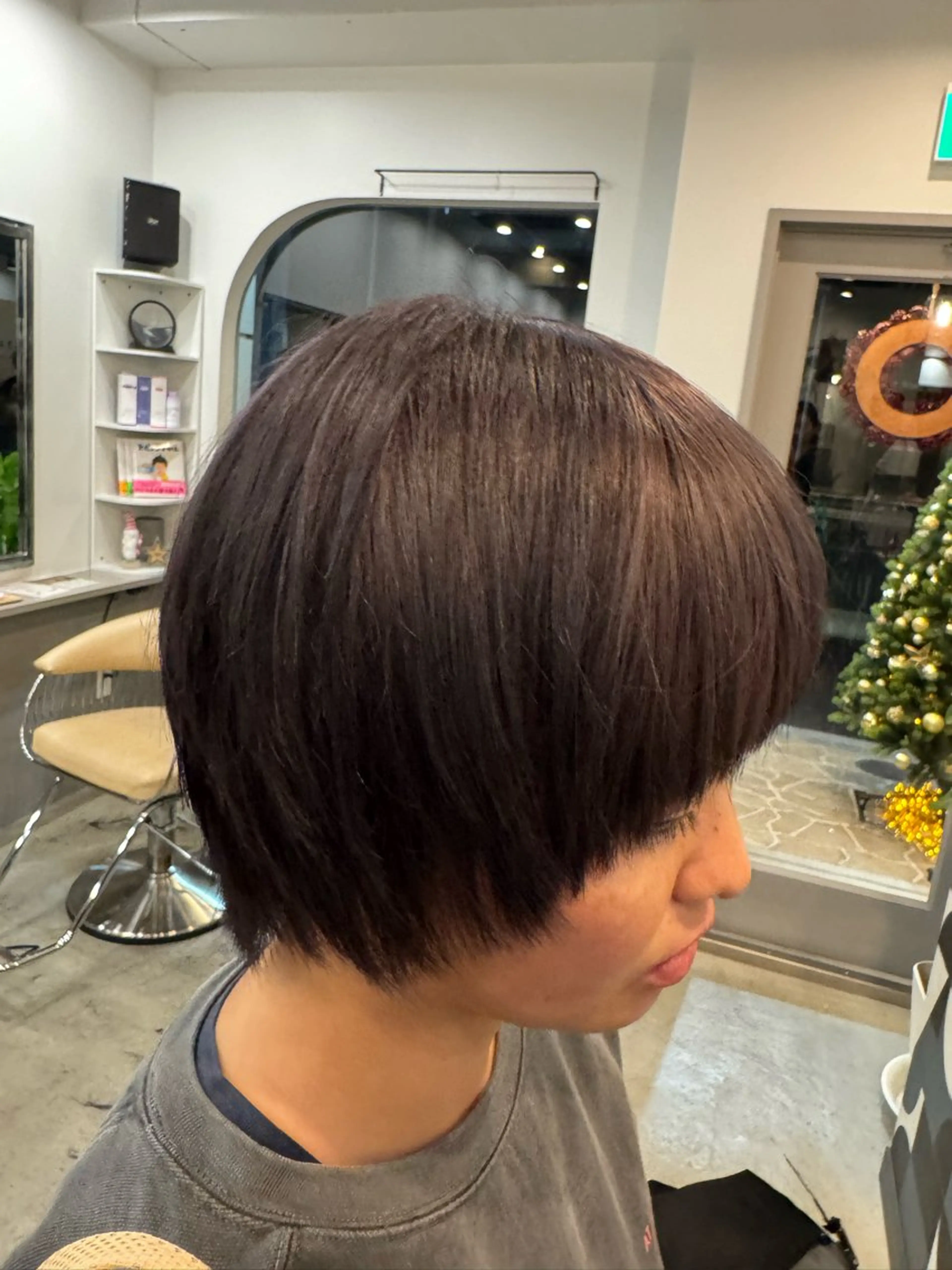 ショート カラー ヘアカラー dog star 関 海斗のヘアスタイル