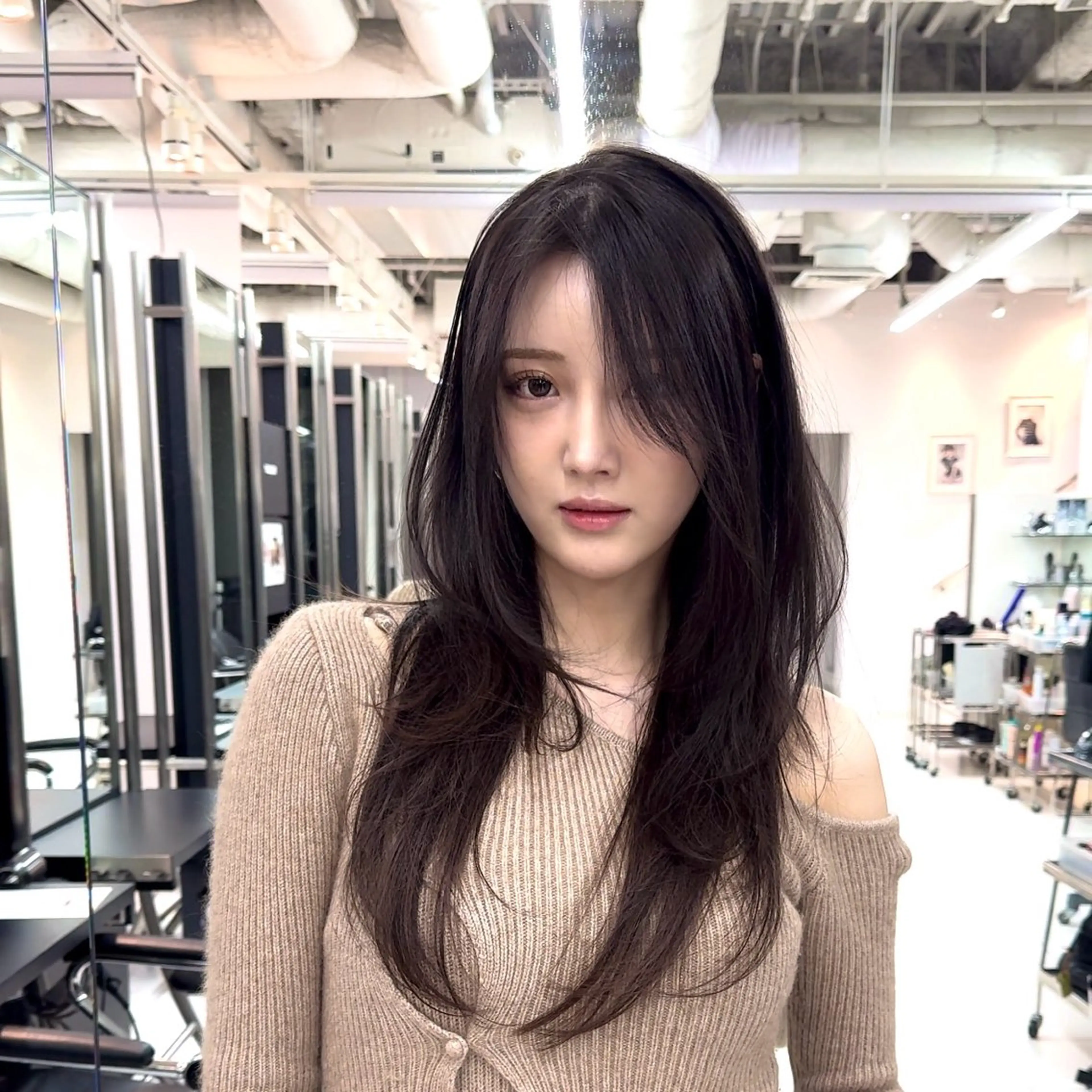ロング ミディアムレイヤー/ ロングレイヤー堀匠吾のヘアスタイル