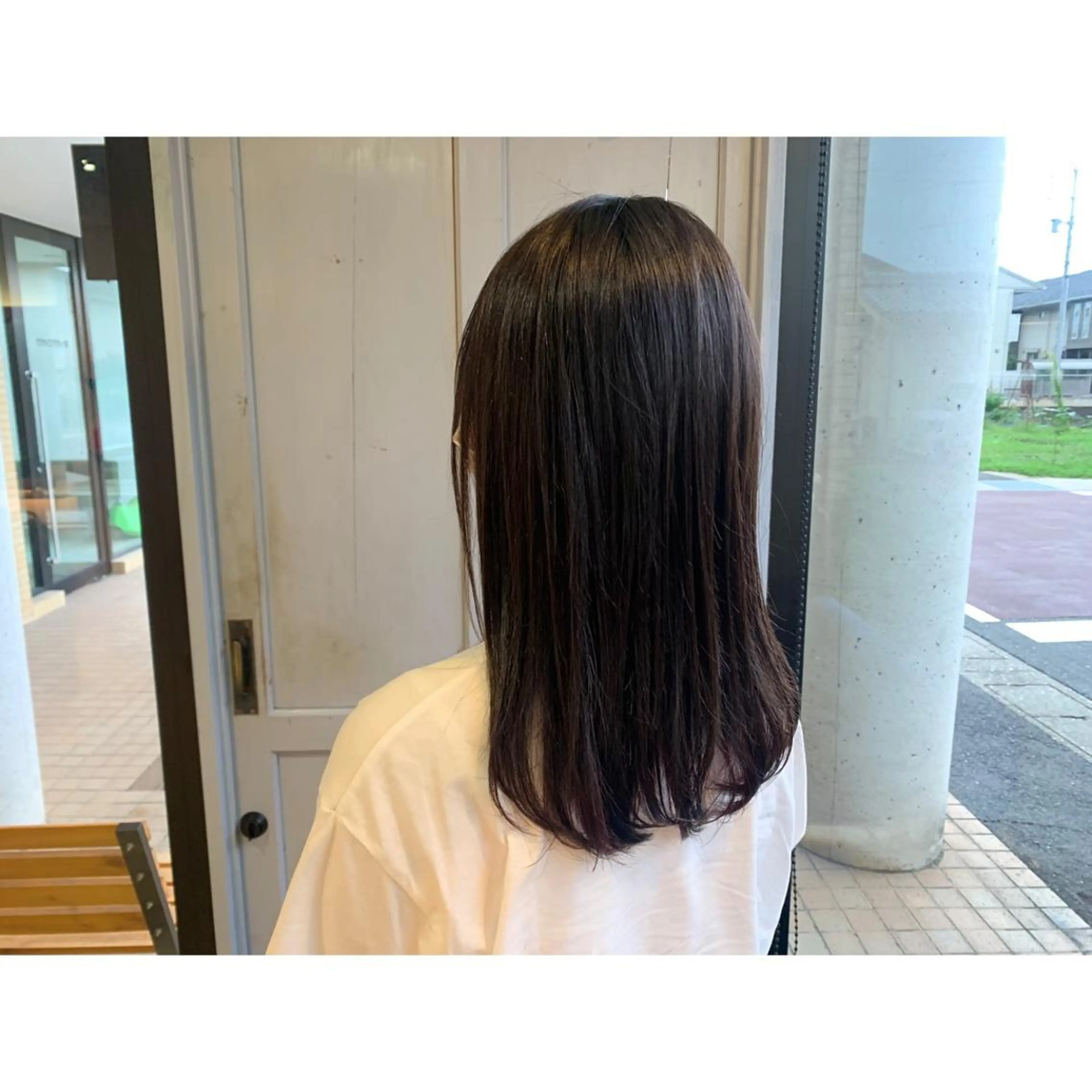 ロング カラー グレージュ ヘアカラー トリートメント ツキダテ ユイのヘアスタイル