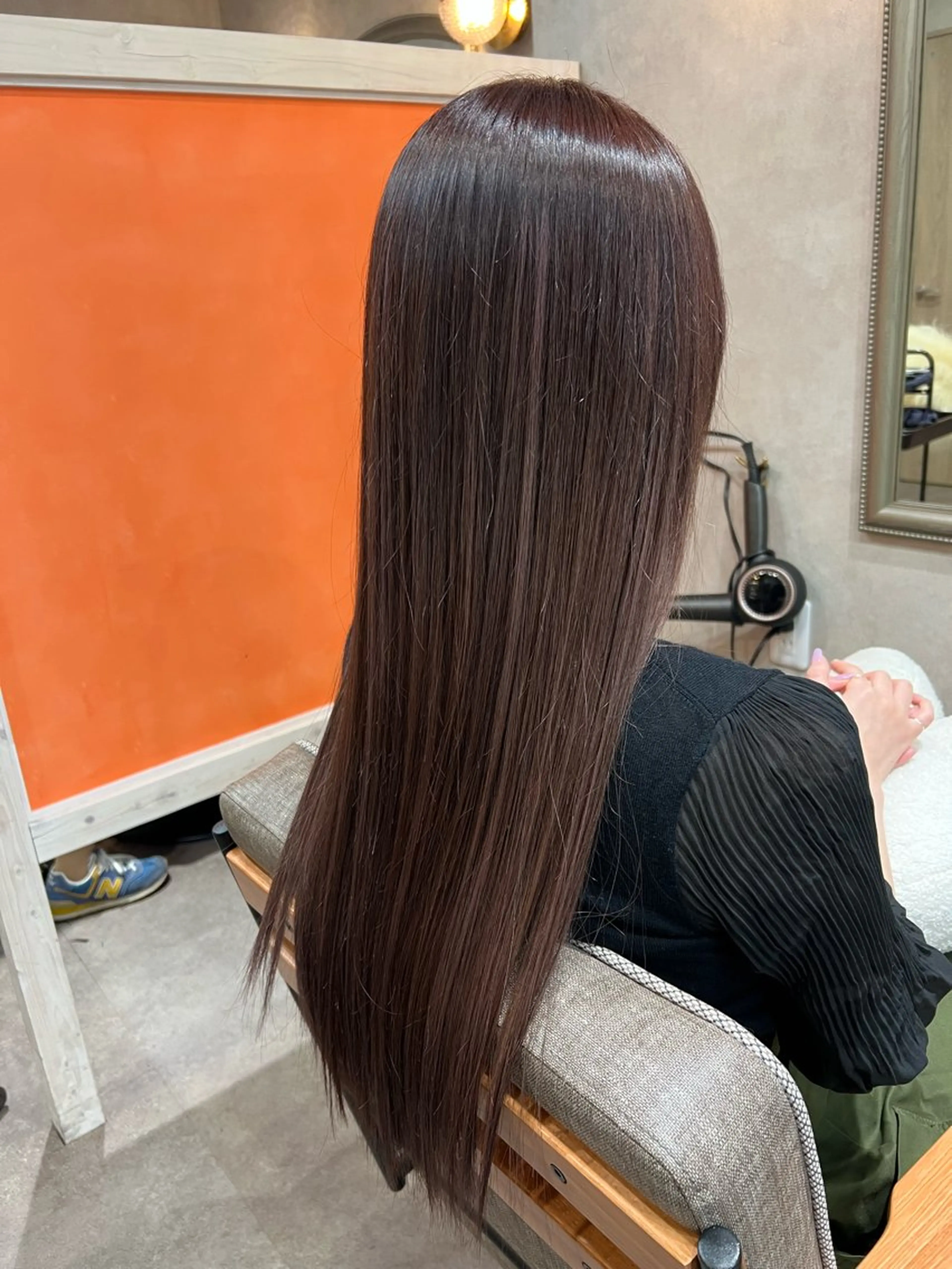 ロング カラー バレイヤージュ ブリーチ 透明感カラー ピンクカラー バイオレットカラー カット ヘアカラー トリートメント OxO Hair 南柏所属・寺田 彩記のヘアスタイル