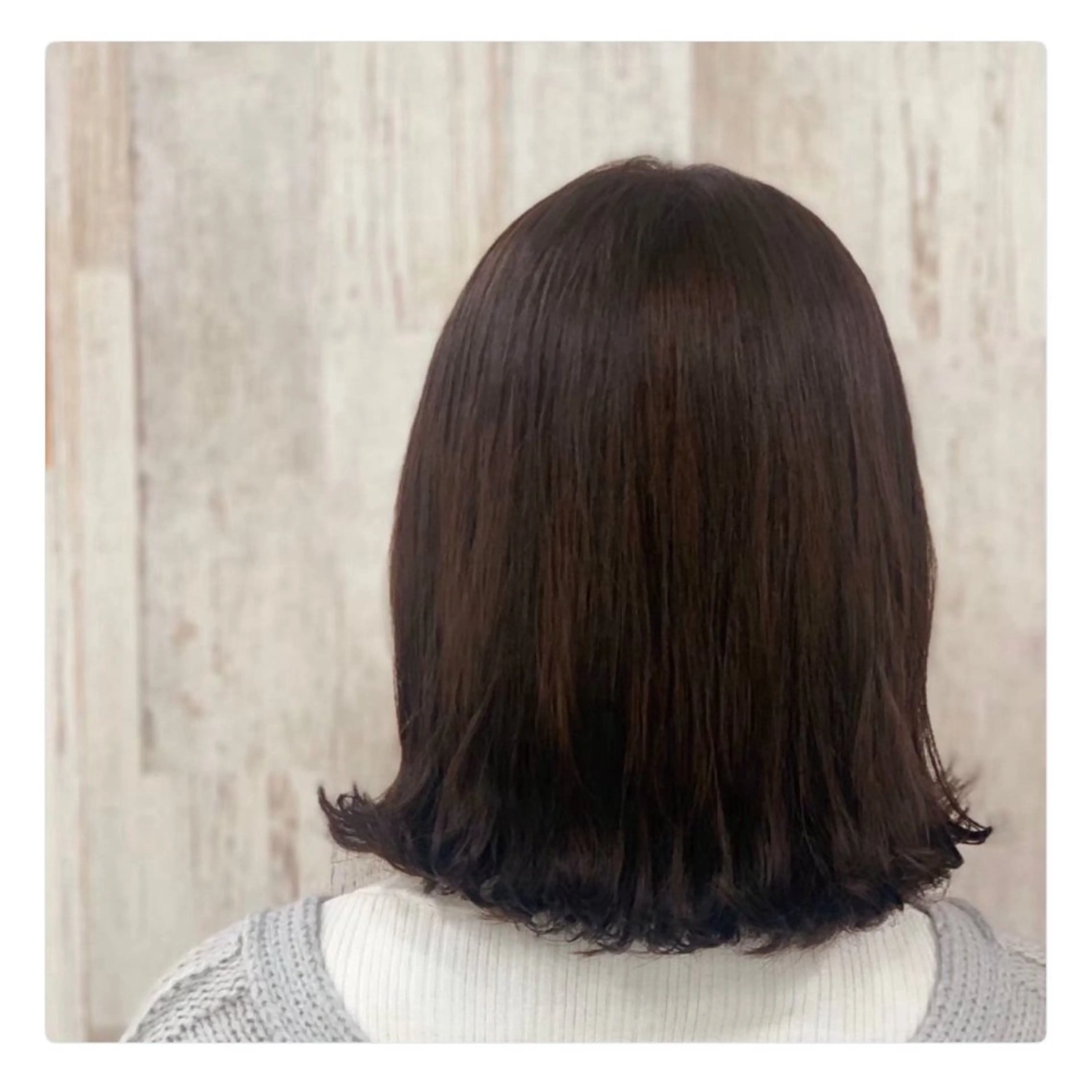 ミディアム カラー 村田 雛乃のヘアスタイル