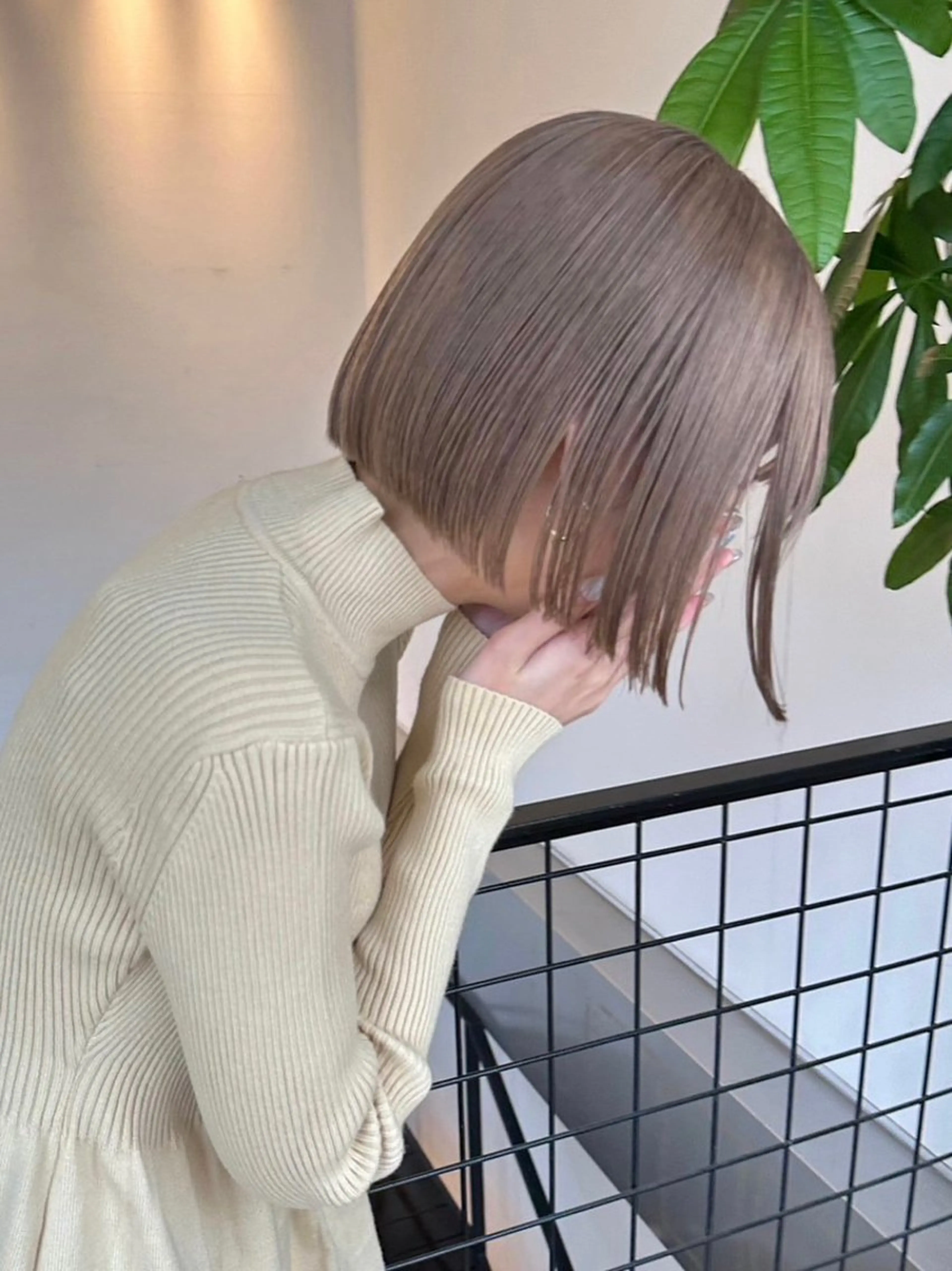 ショート カラー ヘアアレンジ ブリーチ ケアブリーチ ダブルカラー グレージュ ハイライトカラー ヘアカラー lani 天神大名/ブリーチのヘアスタイル