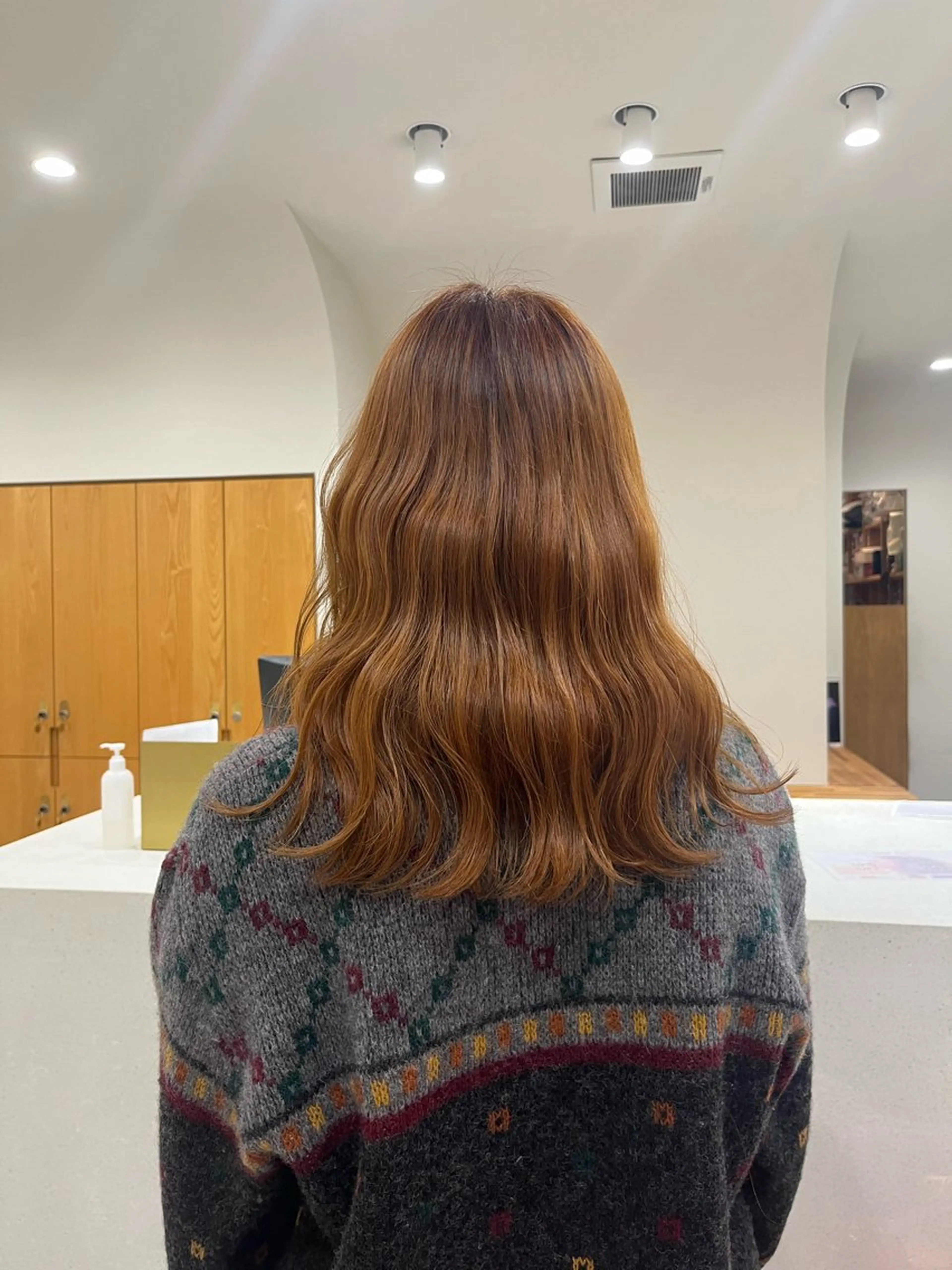 セミロング カラー 似合わせカット🌼 沙奈のヘアスタイル
