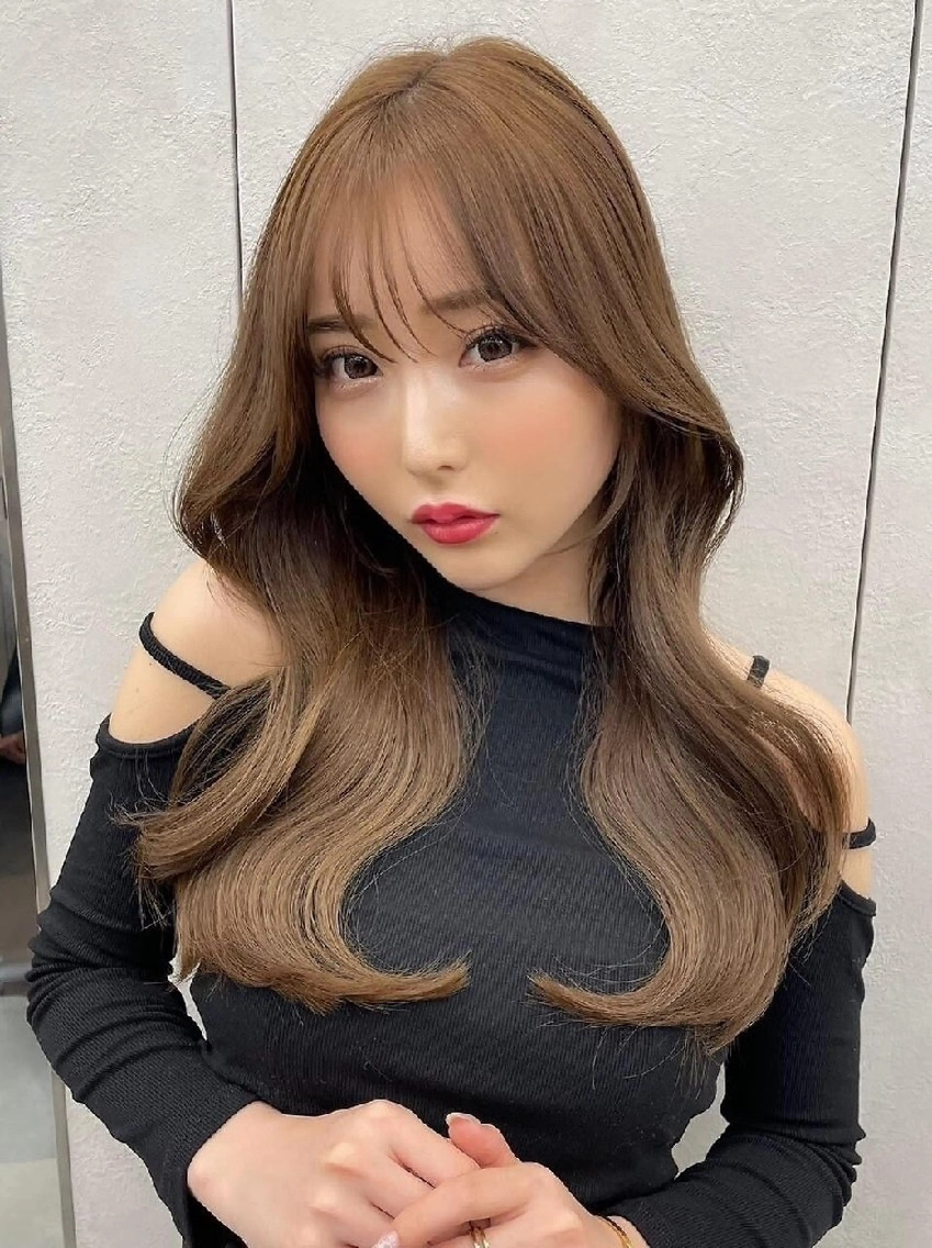 ロング カラー カット ヘアカラー トリートメント Lond Roleのヘアスタイル