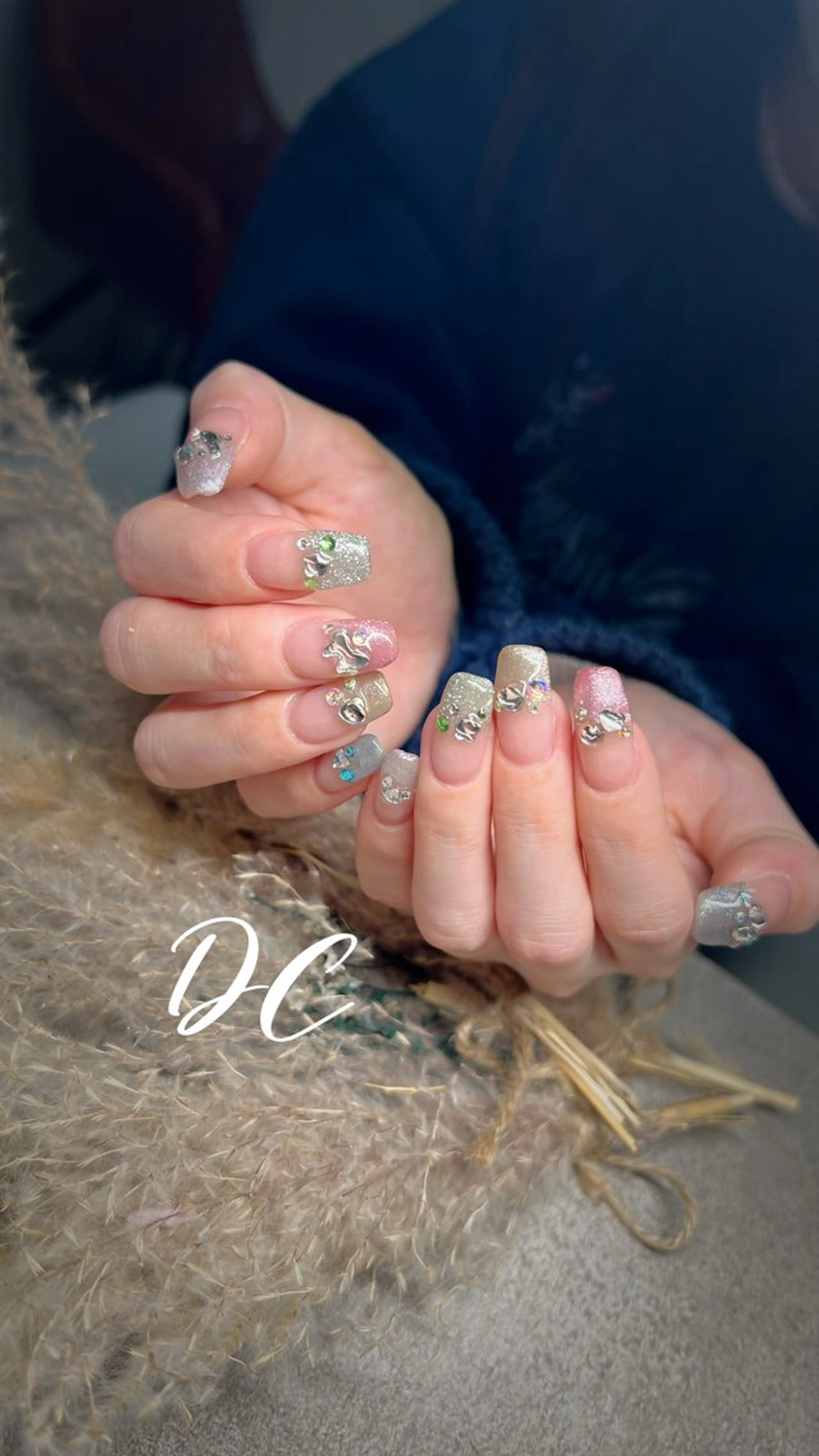 ネイル ハンドネイル フットネイル DC nail salonのネイルデザイン