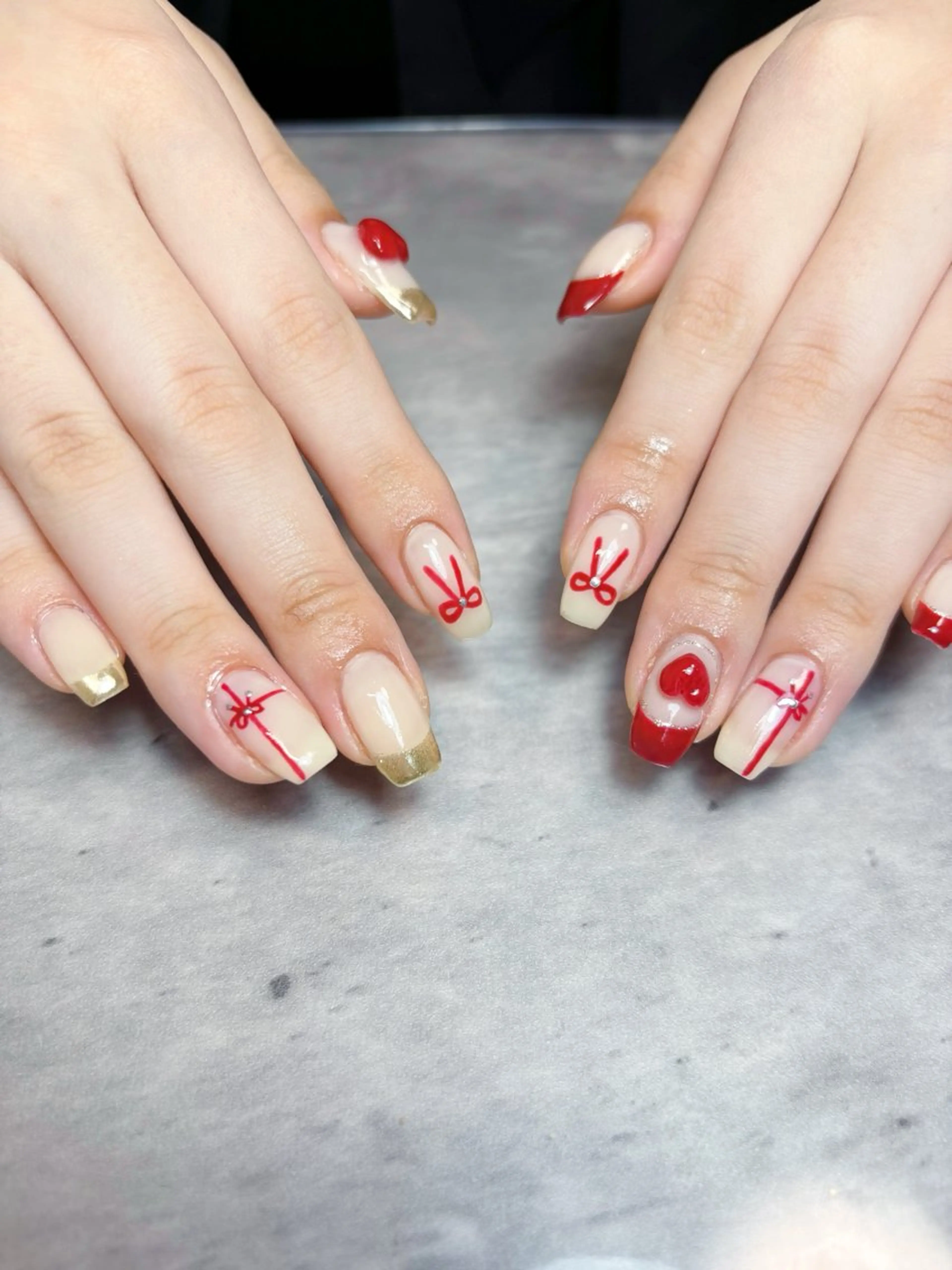 ネイル ハート リボン ハンドネイル nail salon epeのネイルデザイン