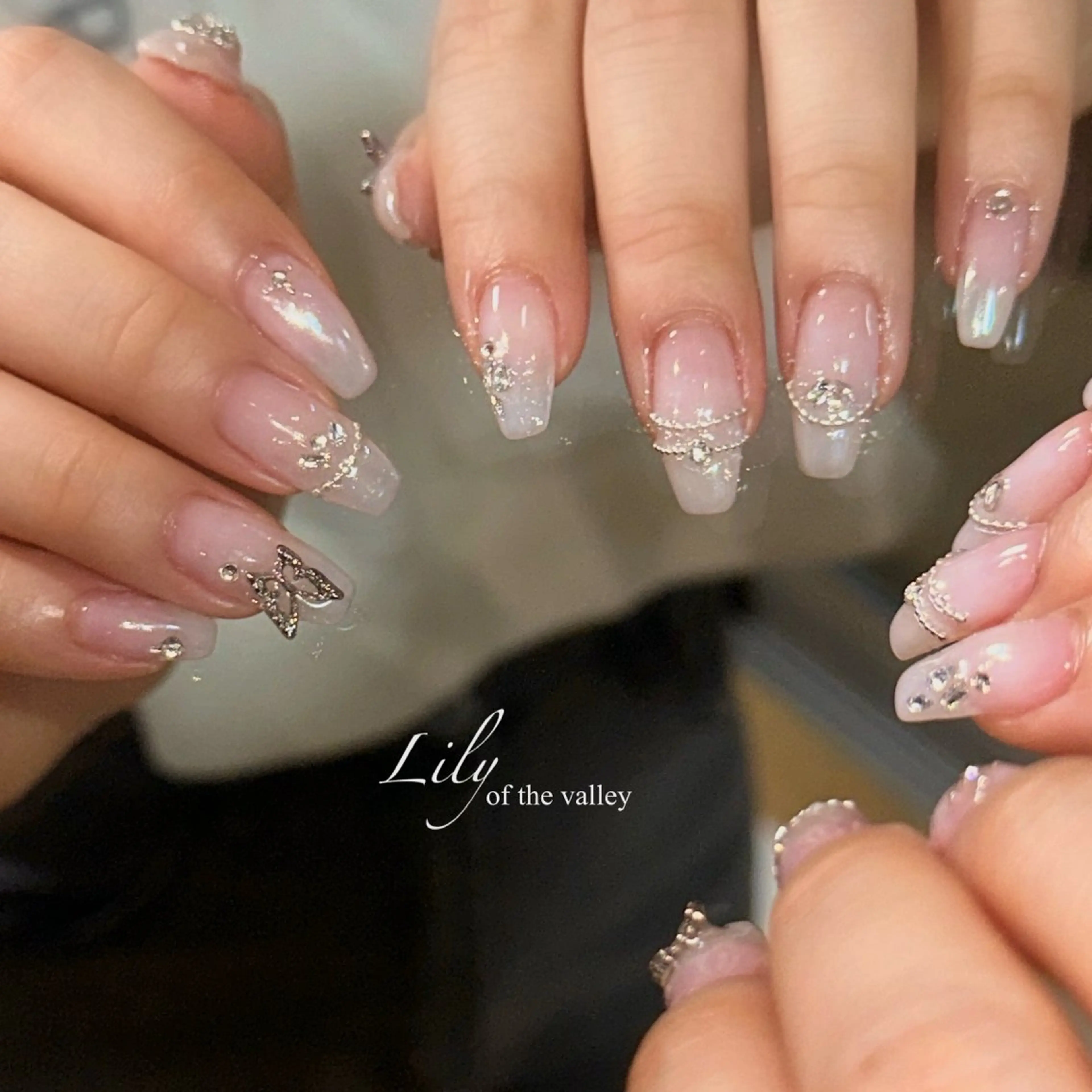 ネイル ハンドネイル Lily nails所属・chika🫶🏻 /中目黒のネイルデザイン
