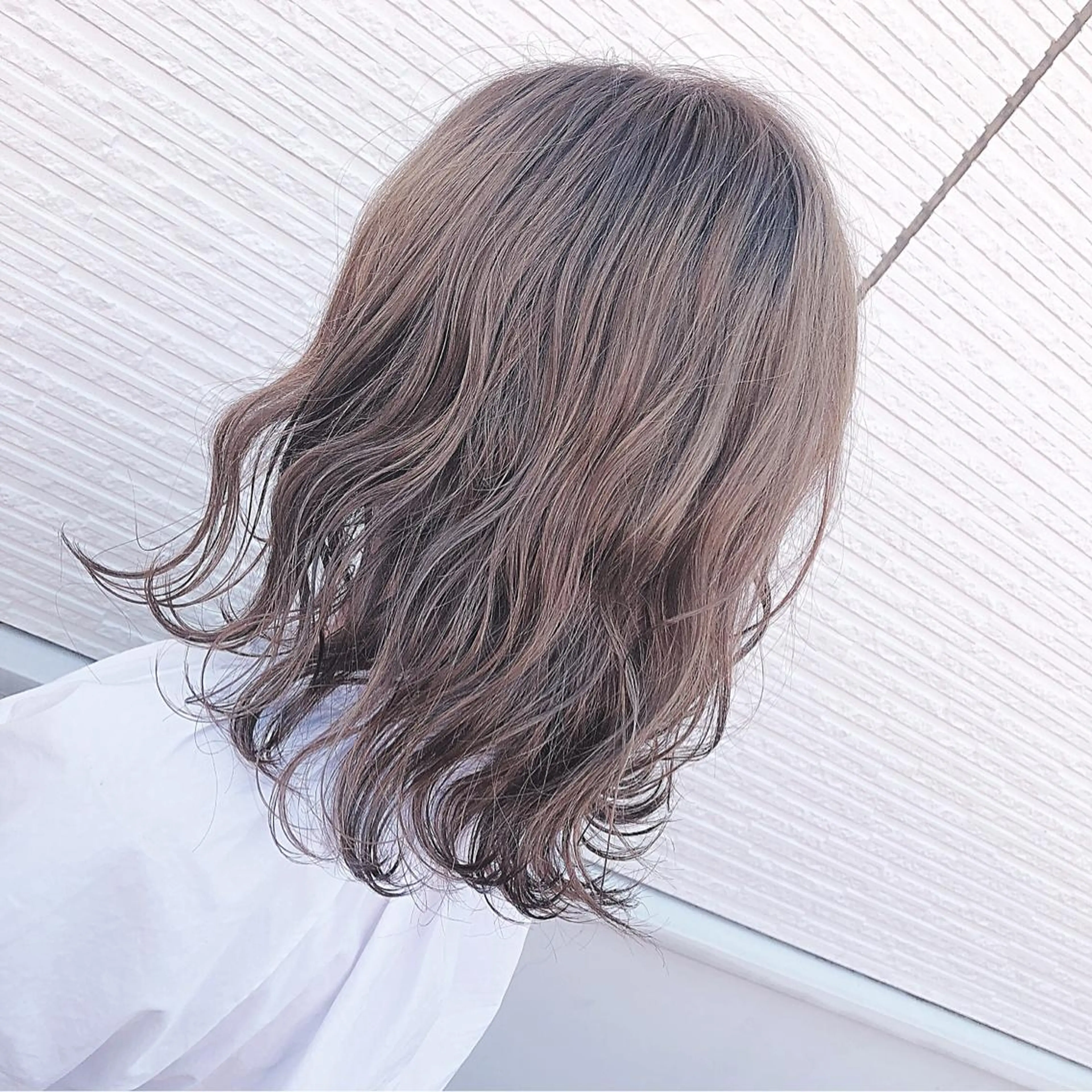 ミディアム カラー ダブルカラー ヘアカラー トリートメント 名畑 裕貴のヘアスタイル