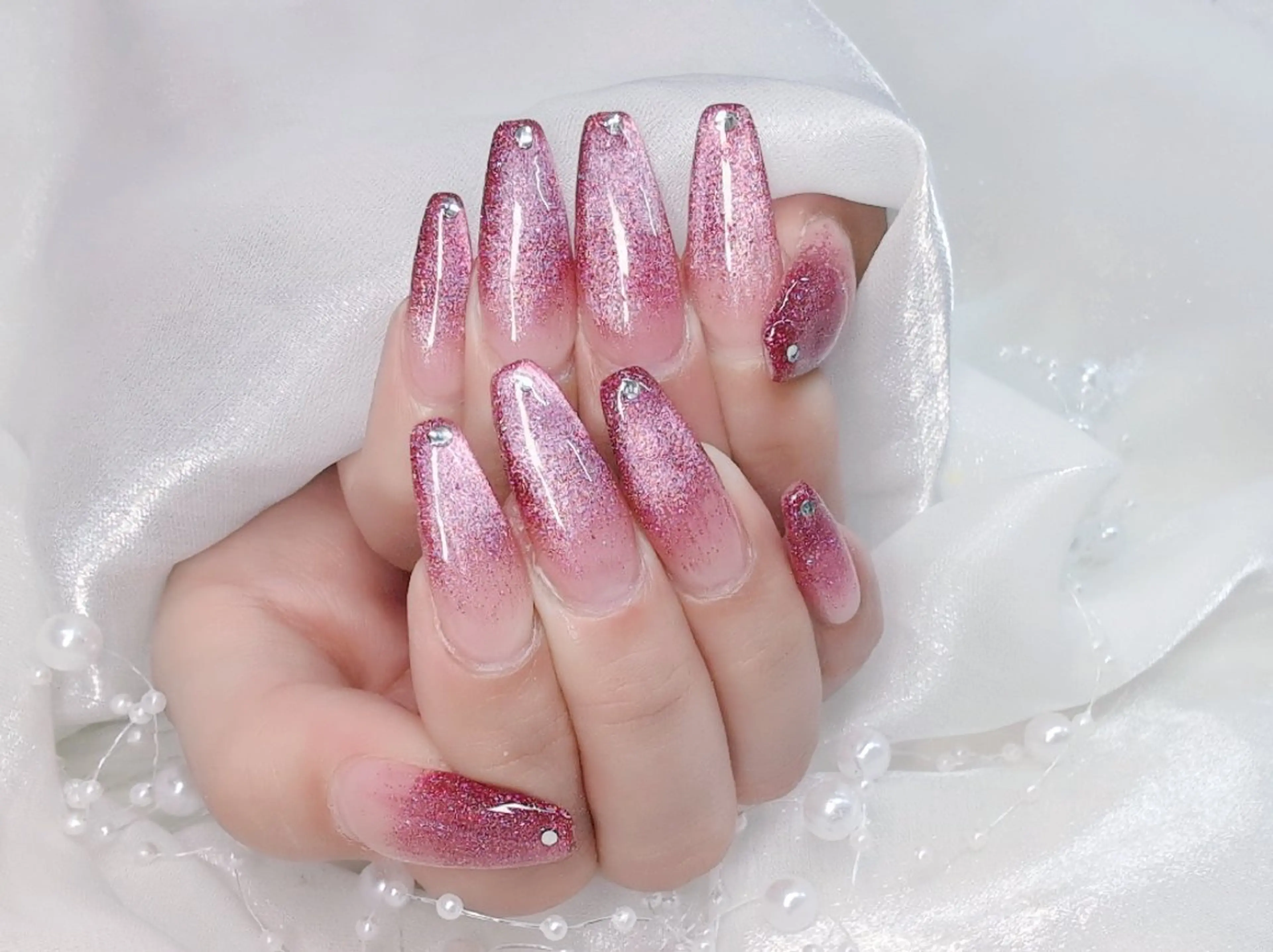 ネイル フラッシュネイル フレンチネイル キラキラネイル ラメ(グリッター) マグネットネイル Chouette Nailのネイルデザイン