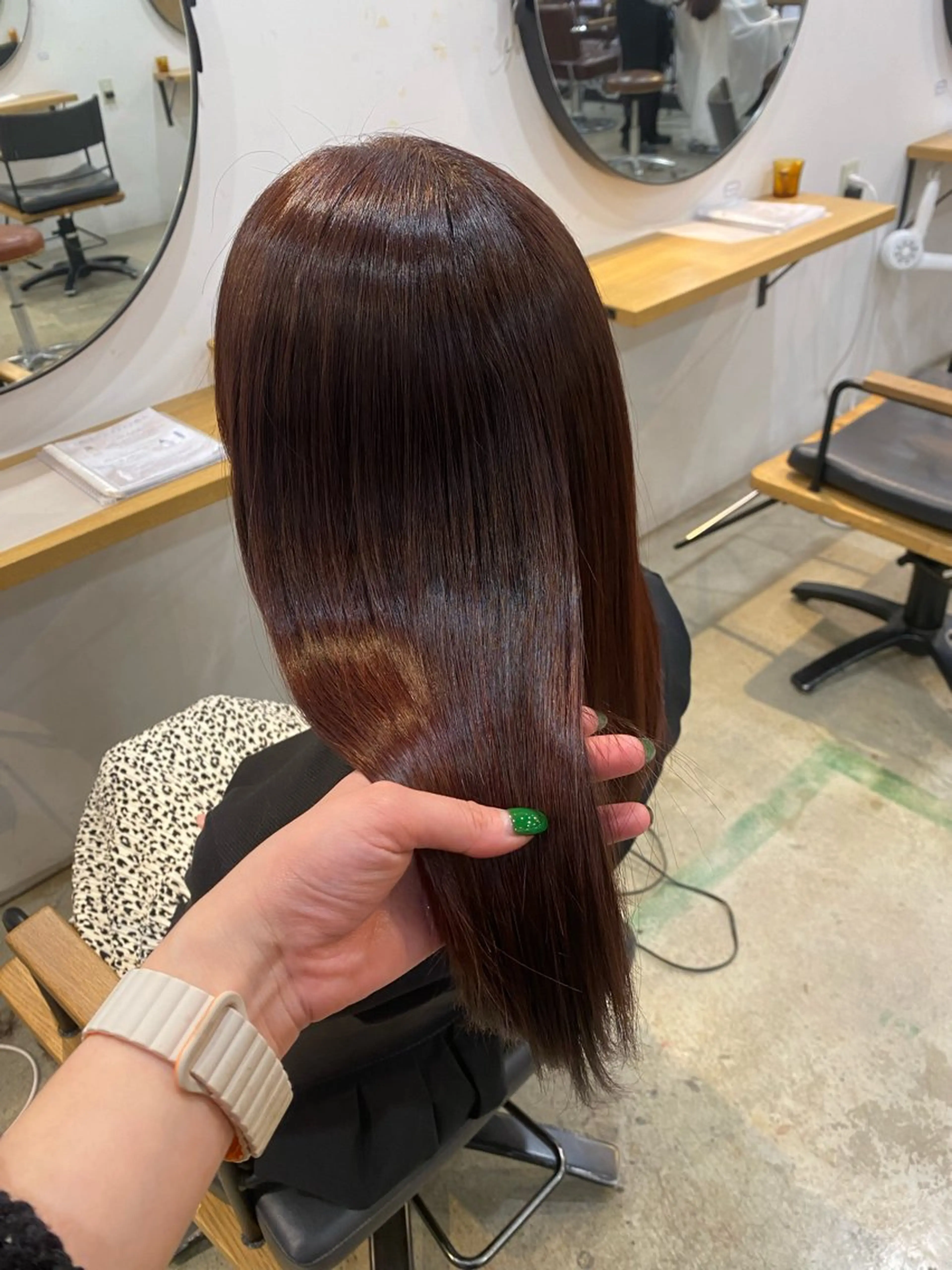 ミディアム カラー カット ヘアカラー 平川 夏海のヘアスタイル