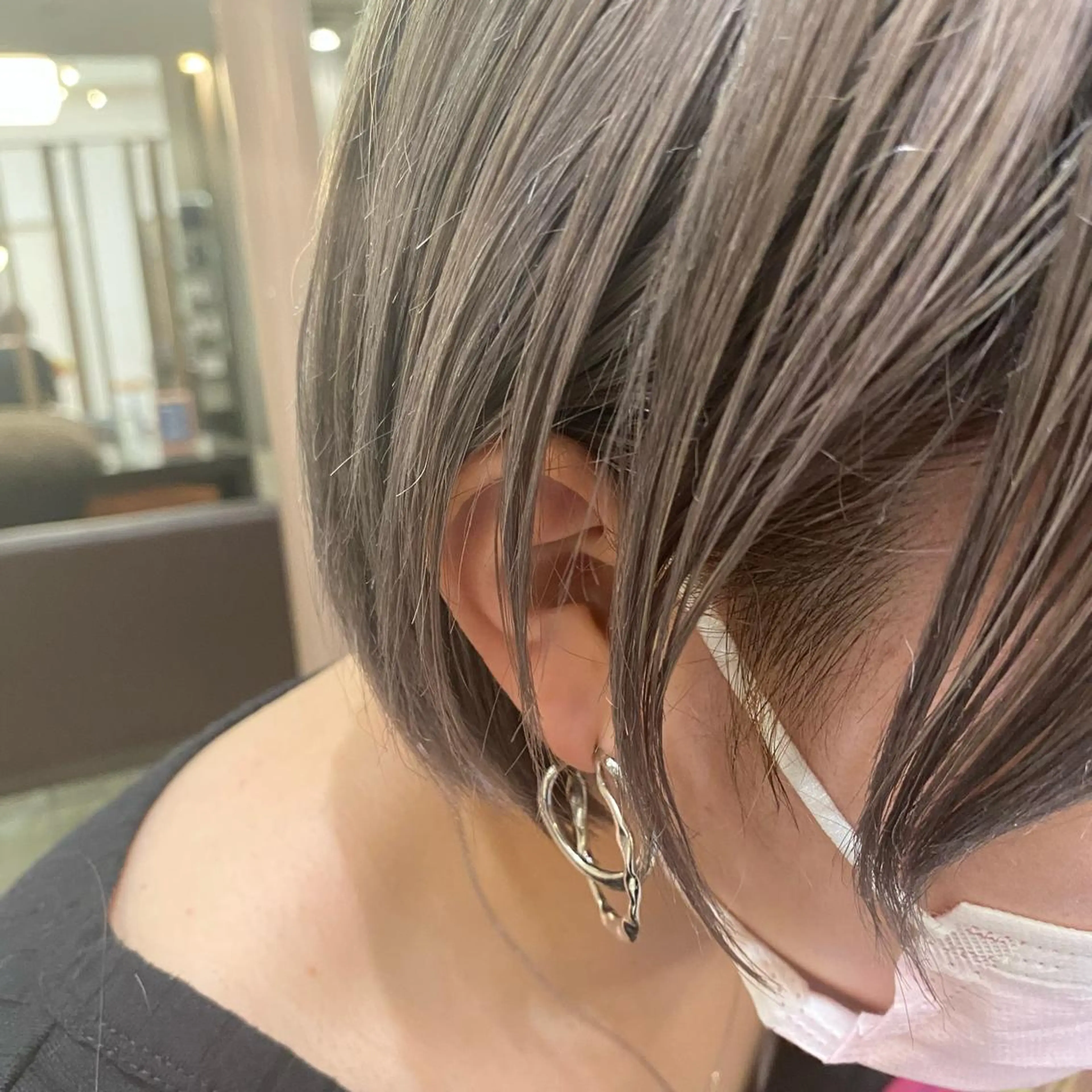 ショート カラー ハイトーンカラー みやび🫧髪質改善 🫧透明感カラー🫧のヘアスタイル