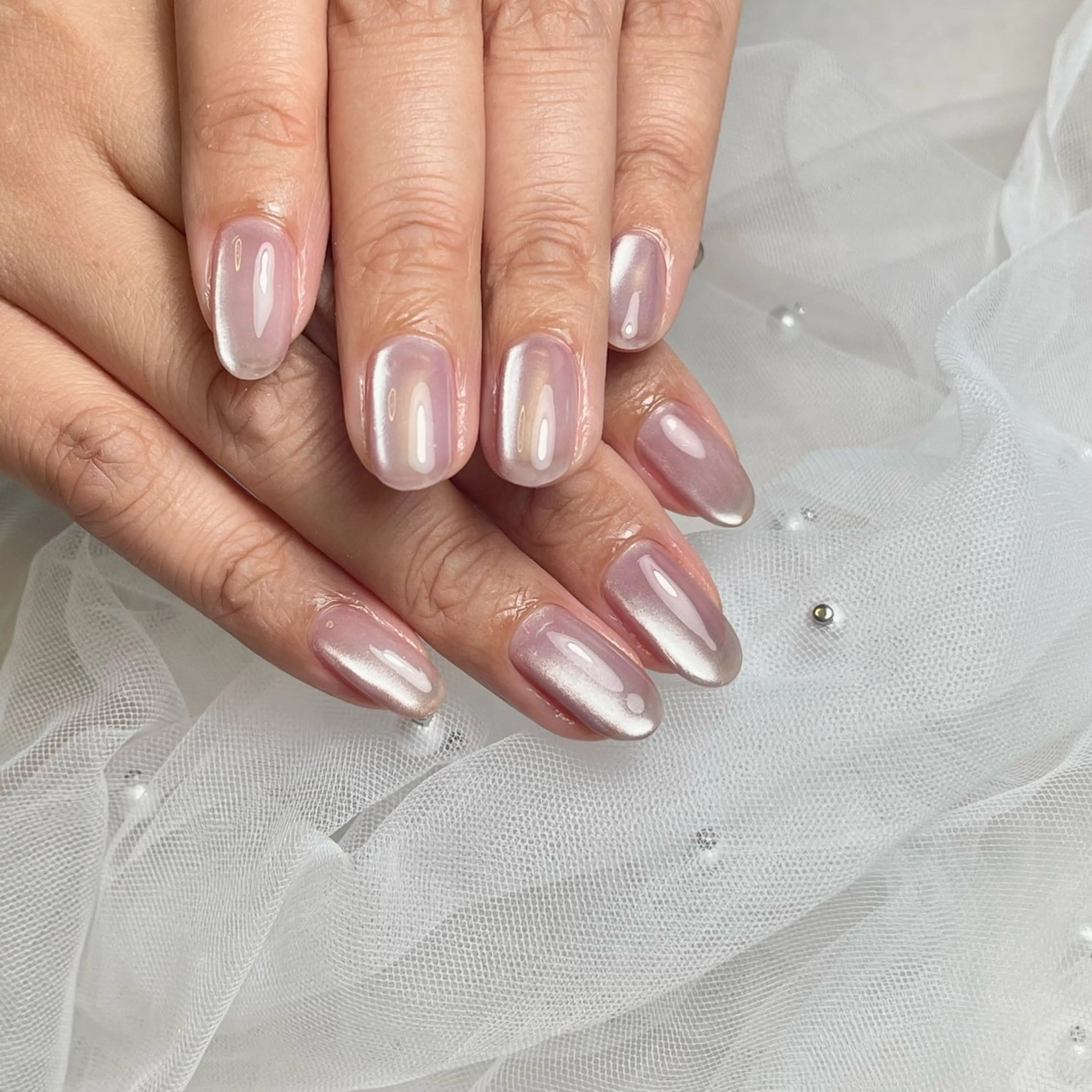 ネイル フラッシュネイル 韓国ネイル マグネットネイル ワンカラーネイル シンプルネイル ハンドネイル RE SALONのネイルデザイン