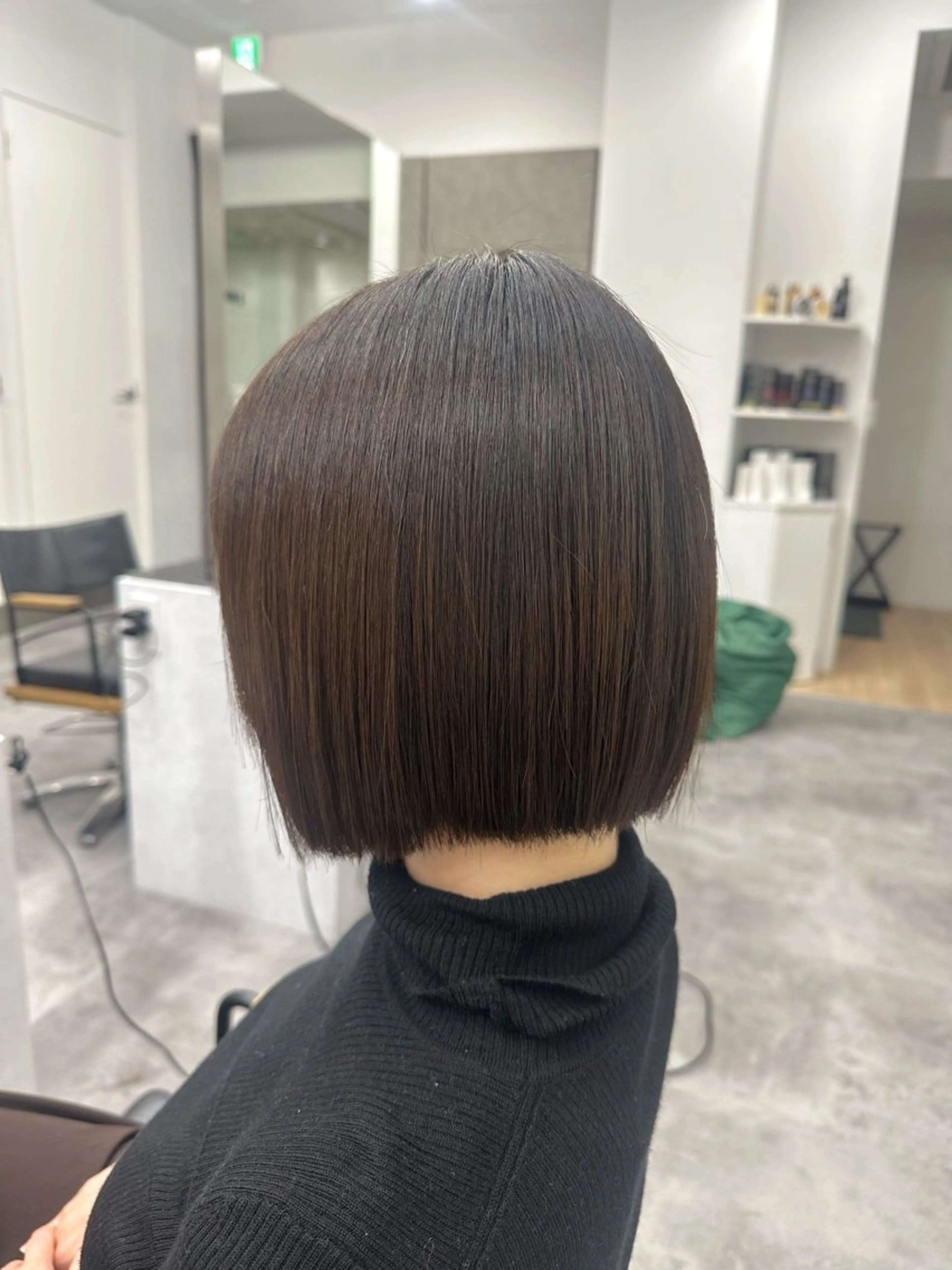 ミディアム 切りっぱなしボブ ボブ カット ごとう さなのヘアスタイル