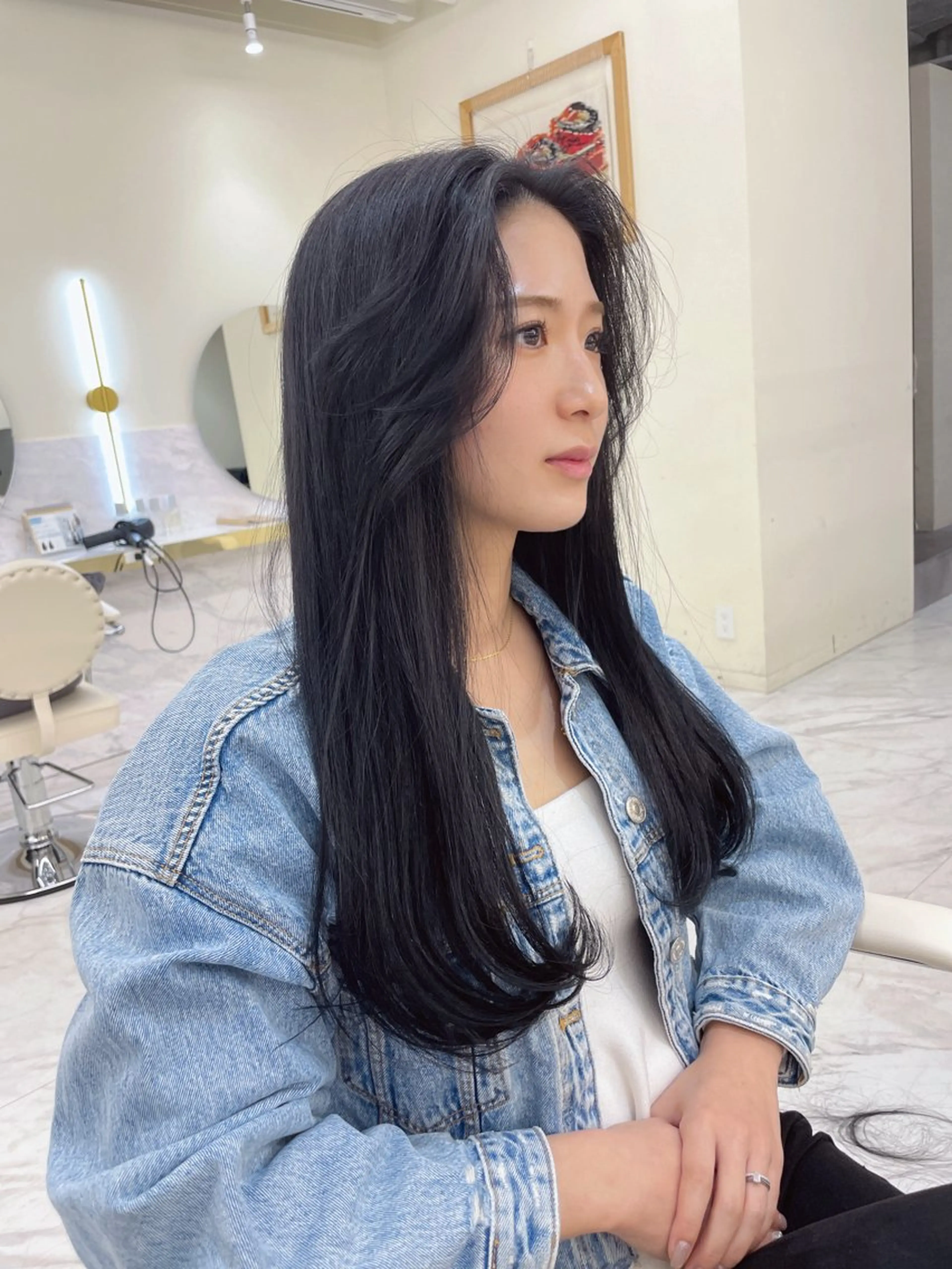 ロング カラー ヘアアレンジ 黒髪 ブルーカラー ブルーブラック レイヤーカット ローレイヤー カット ヘアカラー トリートメント ヘアセット 髪質改善支持率 NO.1🌹松野力也のヘアスタイル