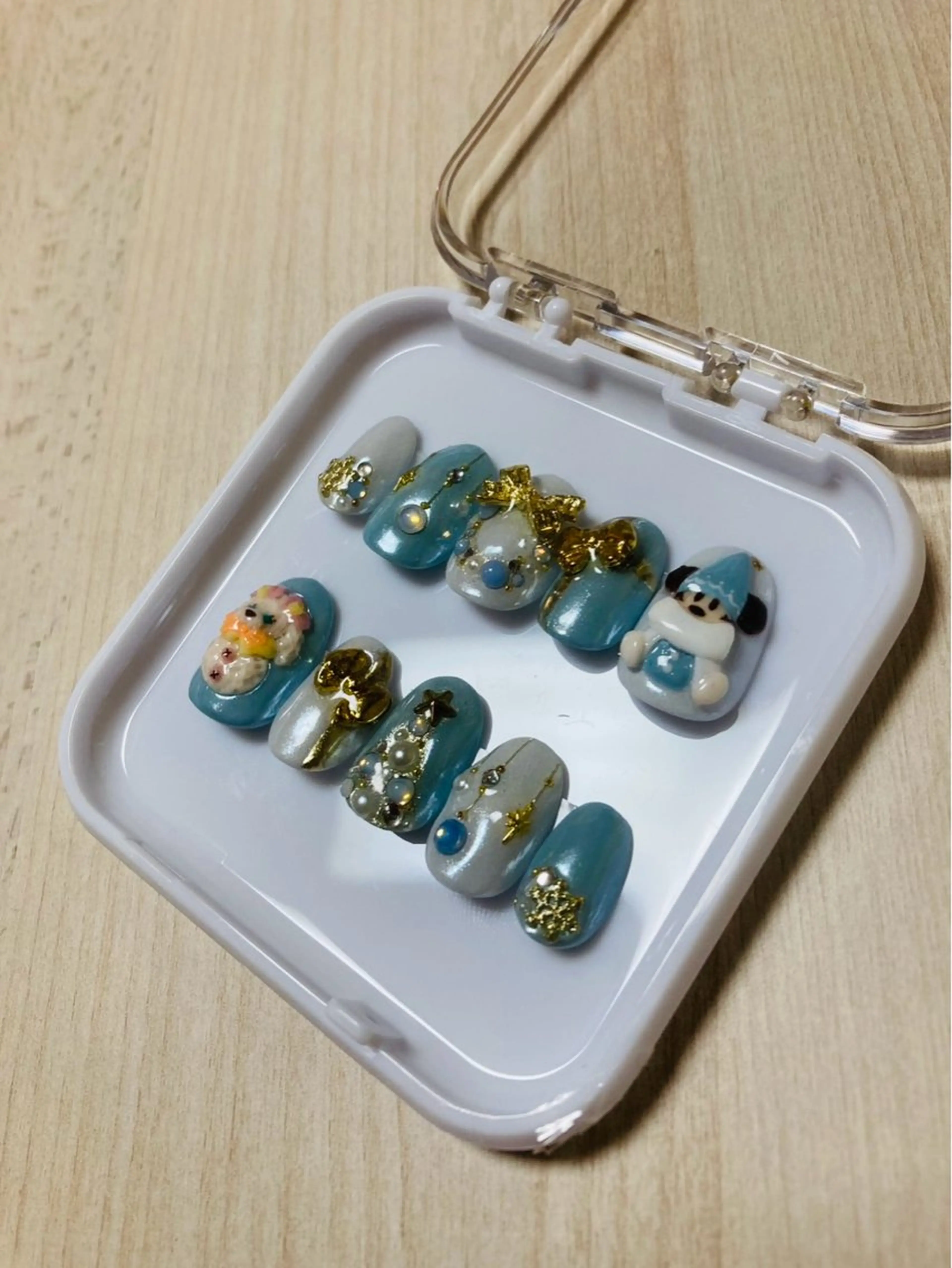 ネイル ハンドネイル 安藤 Charlotteのネイルデザイン