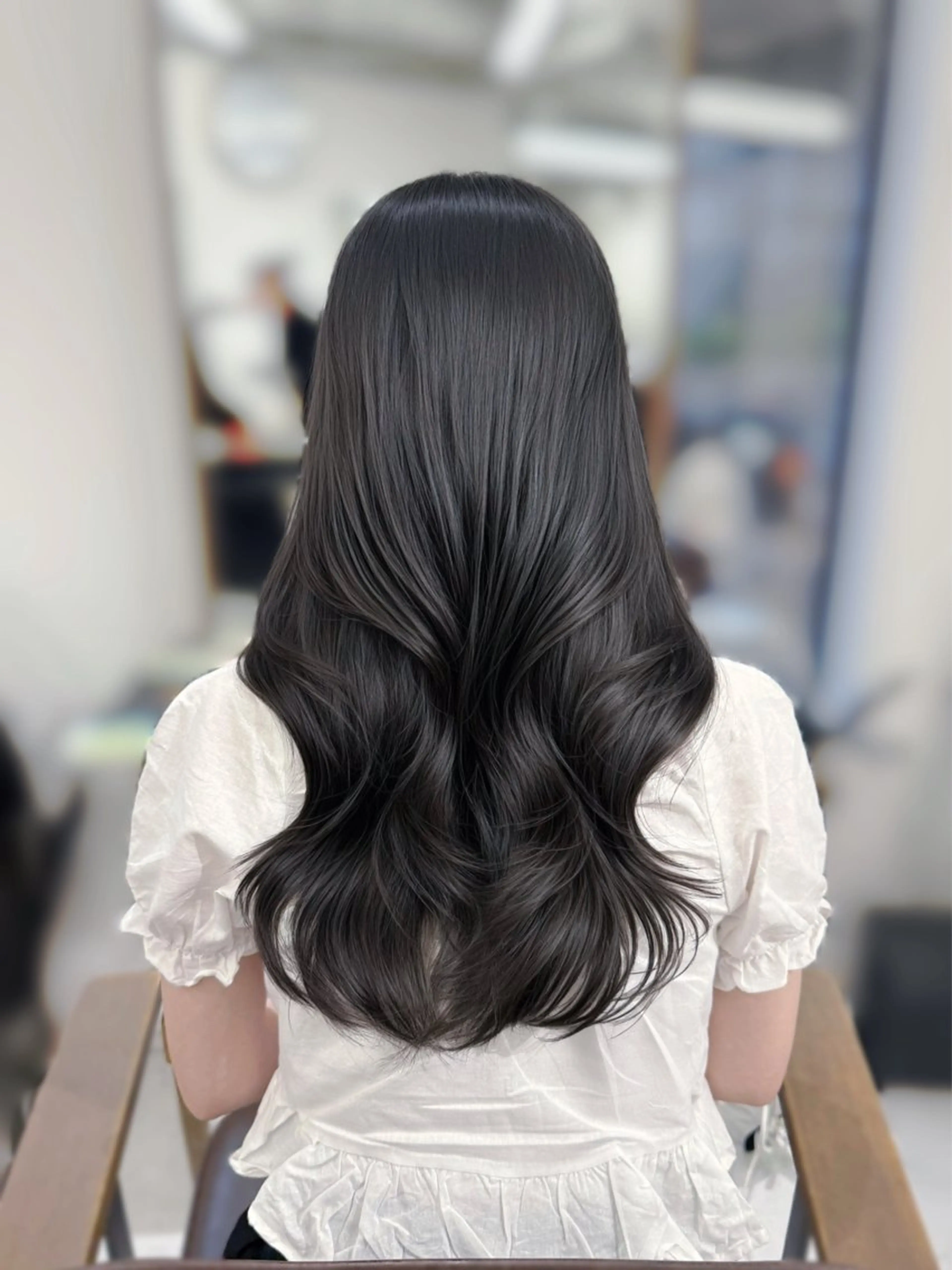 韓国ヘアカット+プレミアムカラー🖤の写真