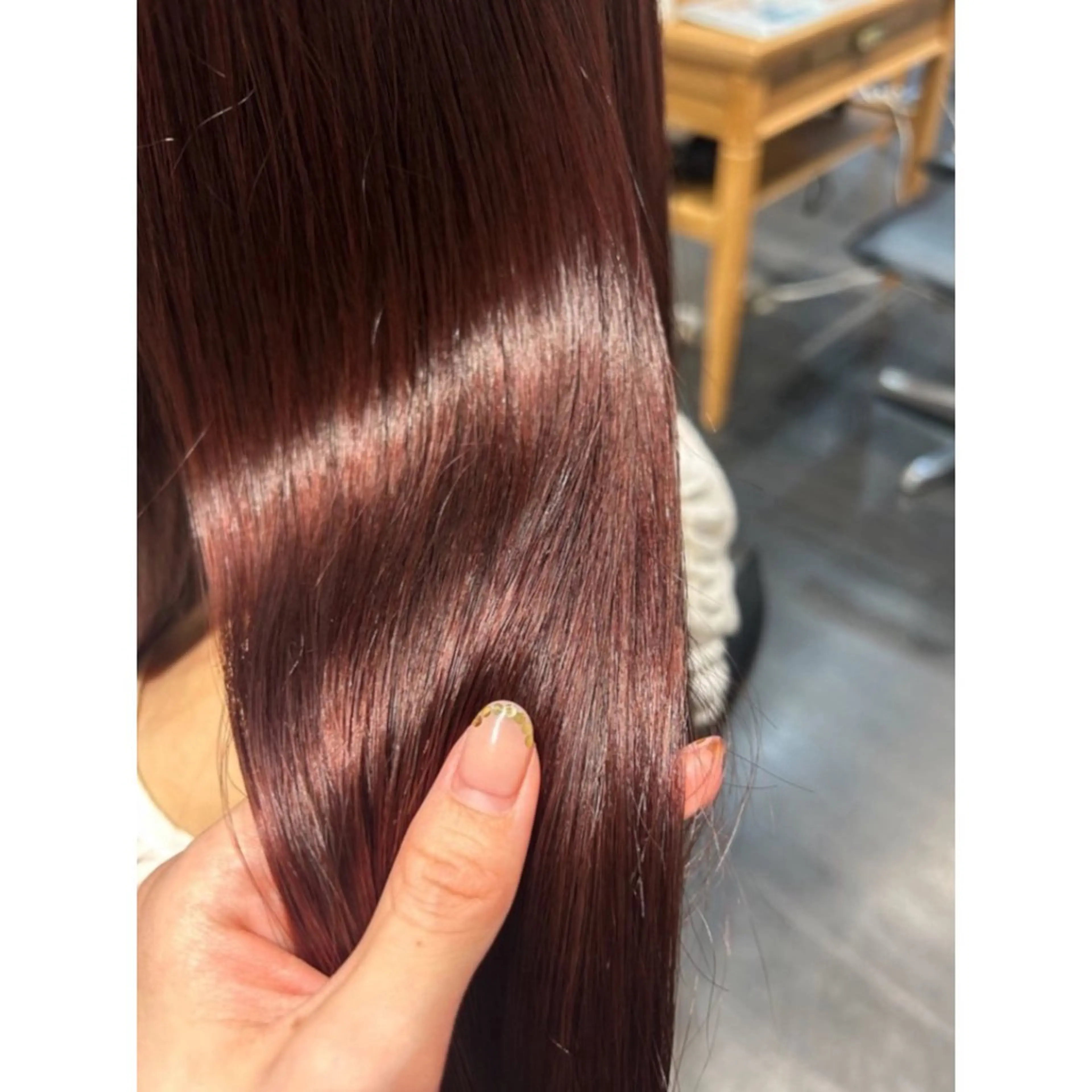 ロング カラー ブリーチ ボルドーカラー ダブルカラー ブリーチなしカラー レッドカラー ヘアカラー トリートメント Mplus  二子玉川所属・◎鹿嶋◎暖色ｶﾗｰ /ﾒﾝｽﾞﾊﾟｰﾏのヘアスタイル