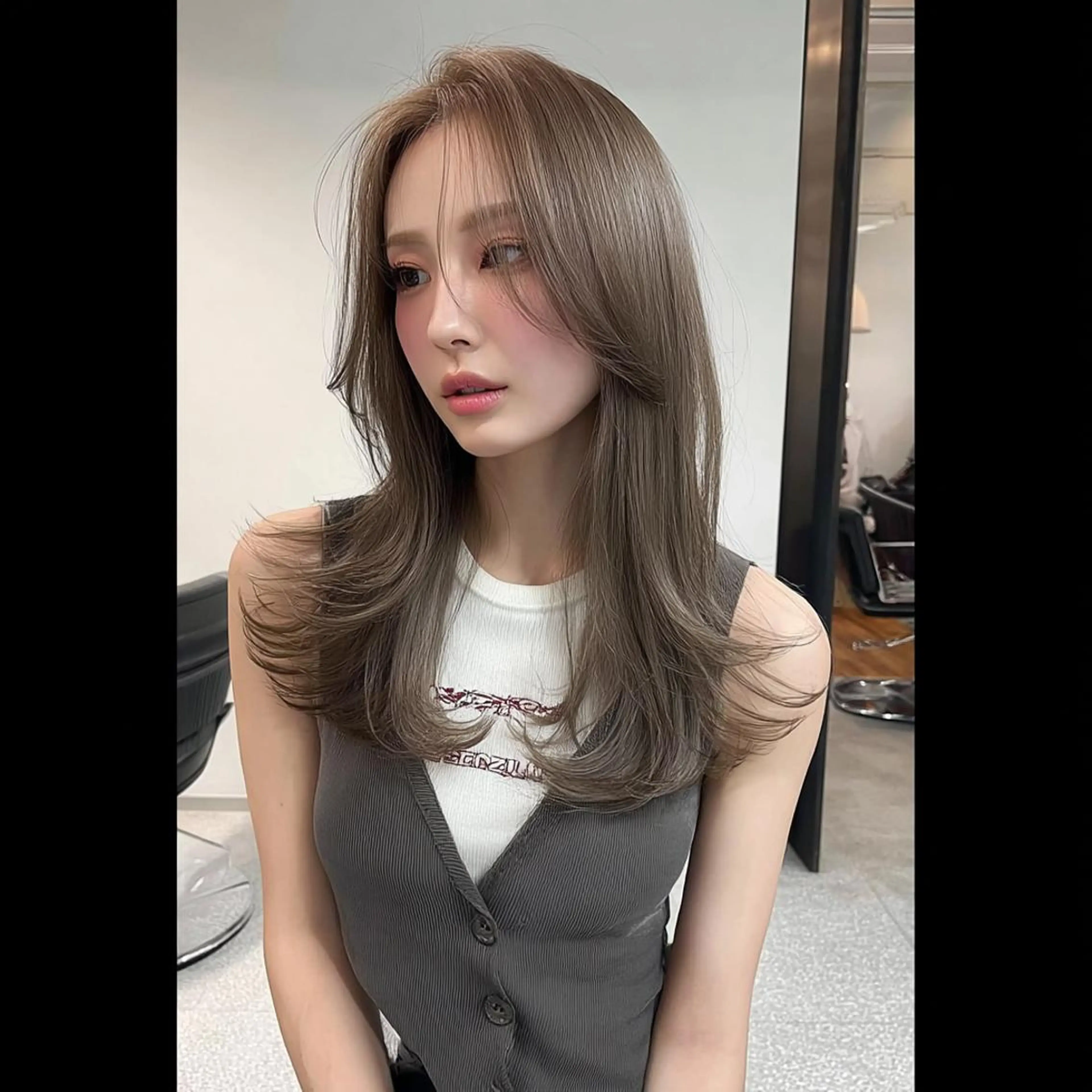 ロング ボブ 顔まわりレイヤー 髪質改善 韓国風ヘア レイヤーカット カット ヘアカラー 水町 幸基のヘアスタイル