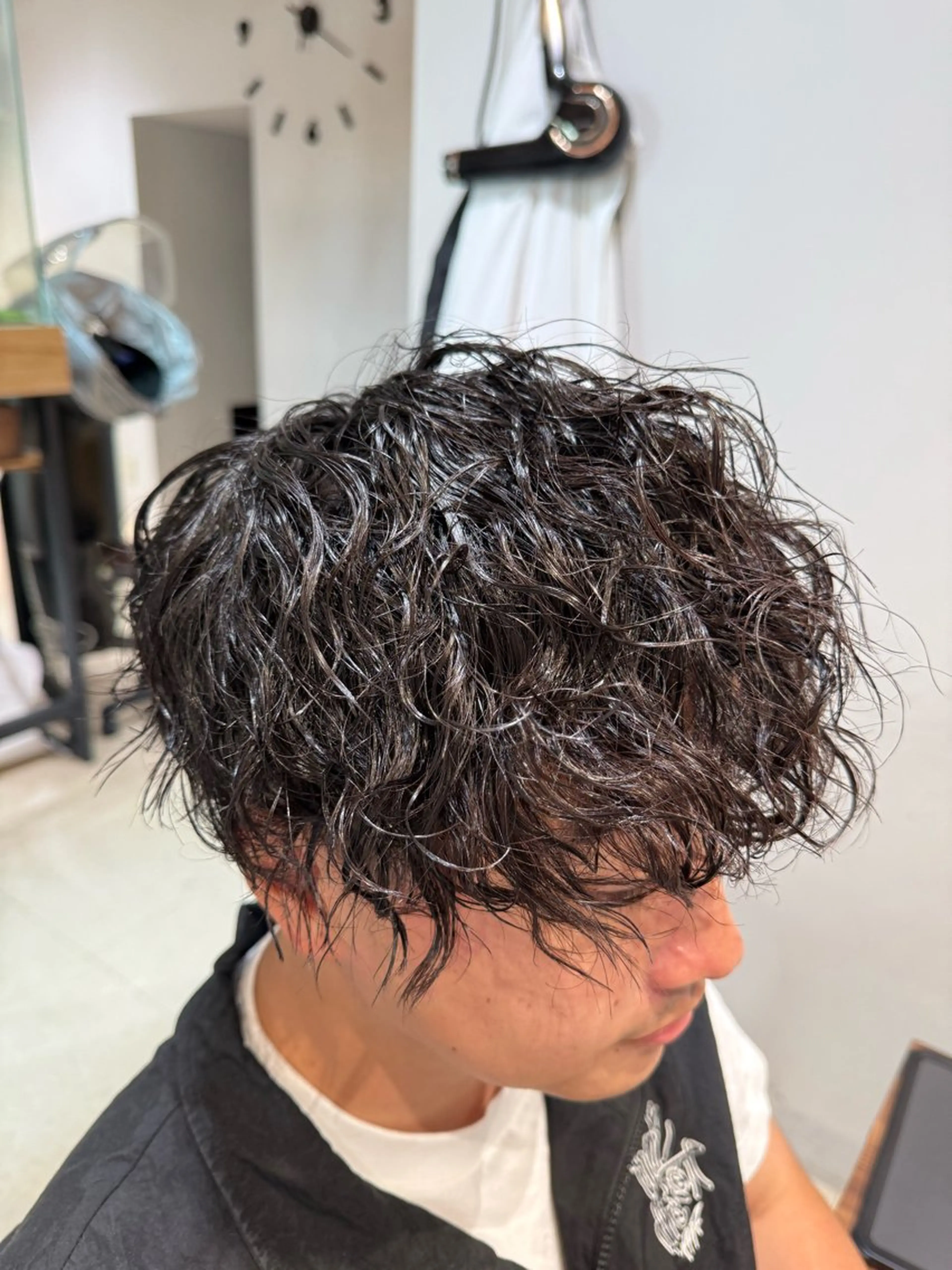 メンズ AMELY 朽木章浩のヘアスタイル