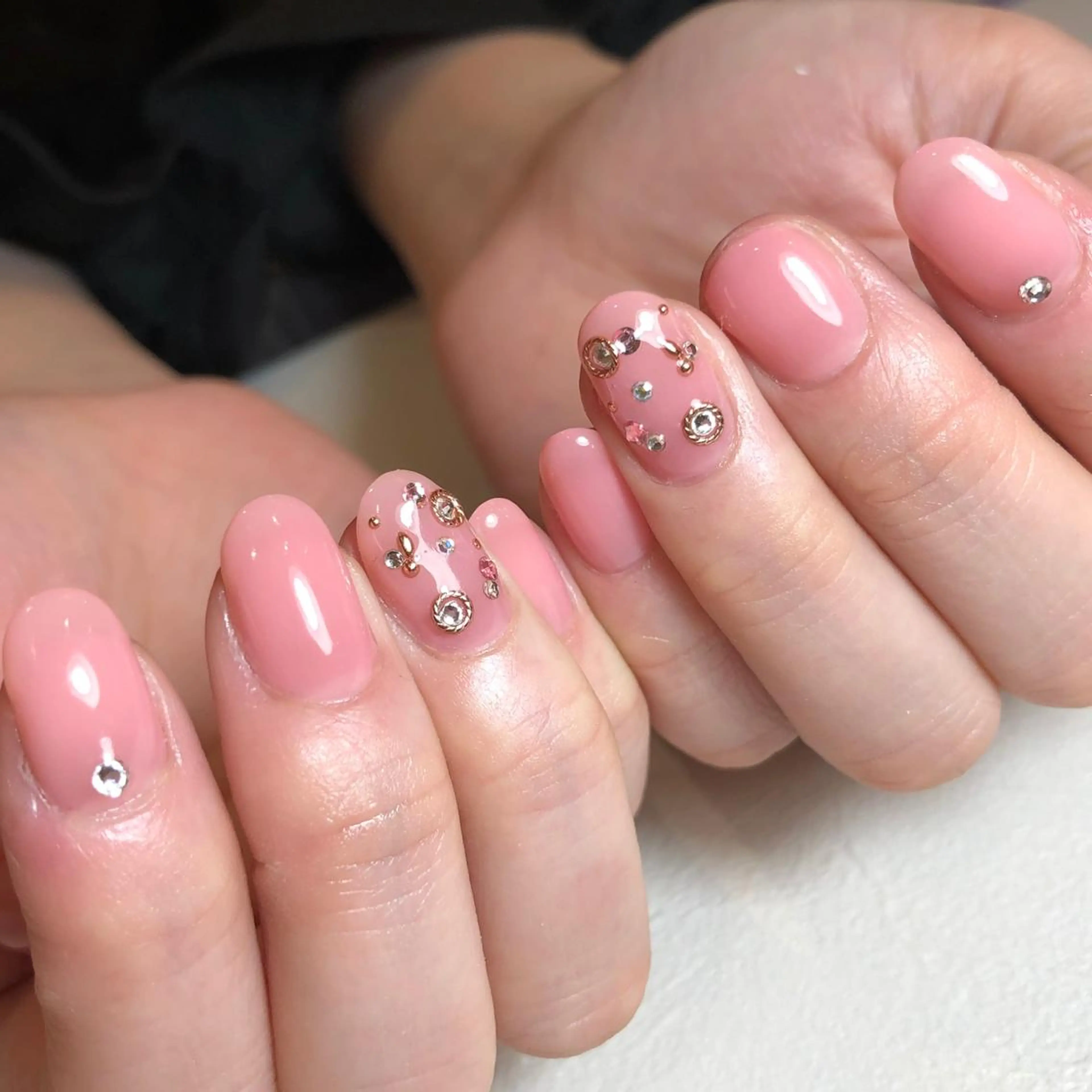ネイル Atelier Joie所属・Nail salon アトリエジョワ　金山のネイルデザイン