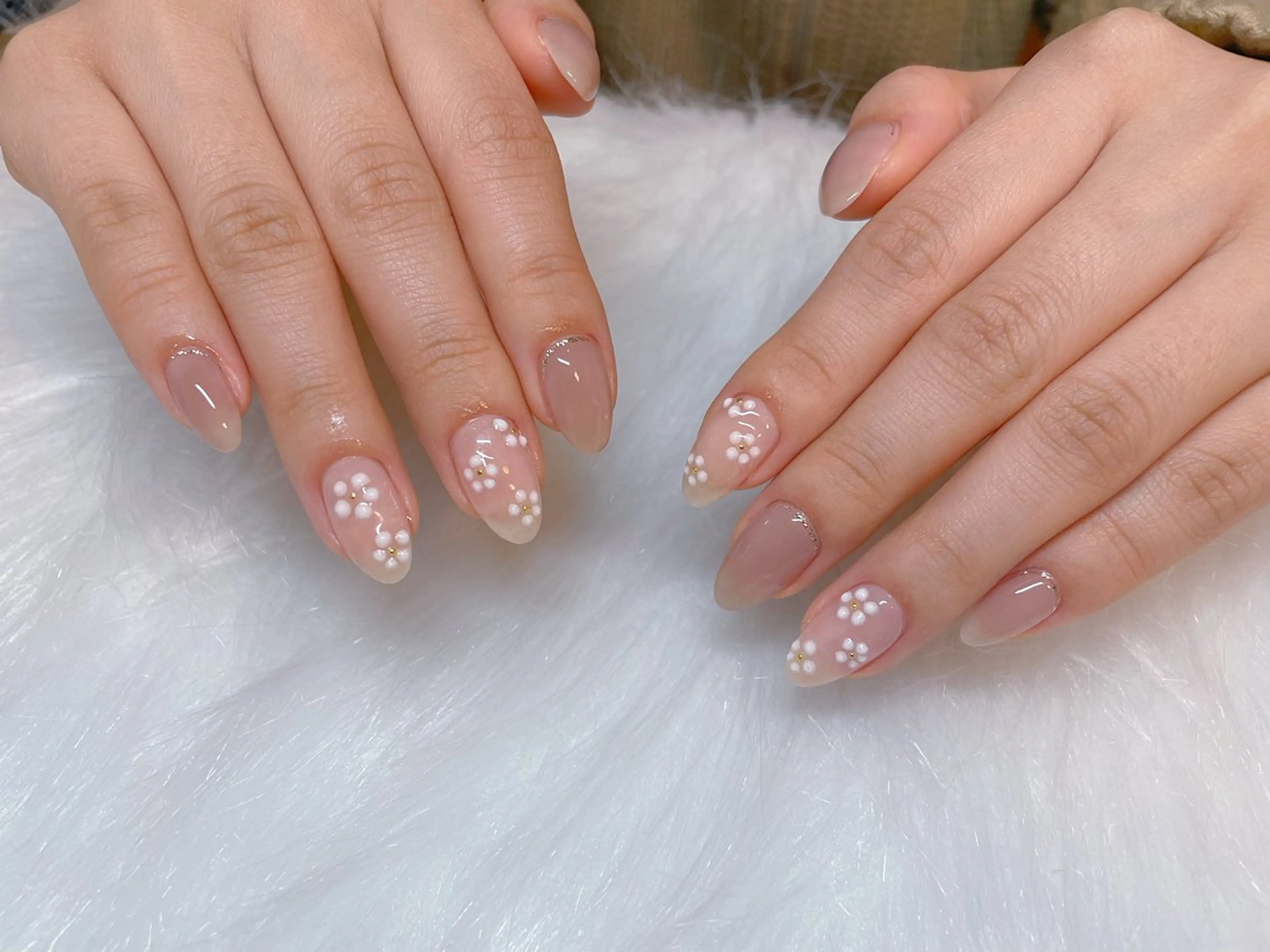 ネイル ジェルネイル ラメ(グリッター) ワンカラーネイル 春ネイル エン Nail salonのネイルデザイン