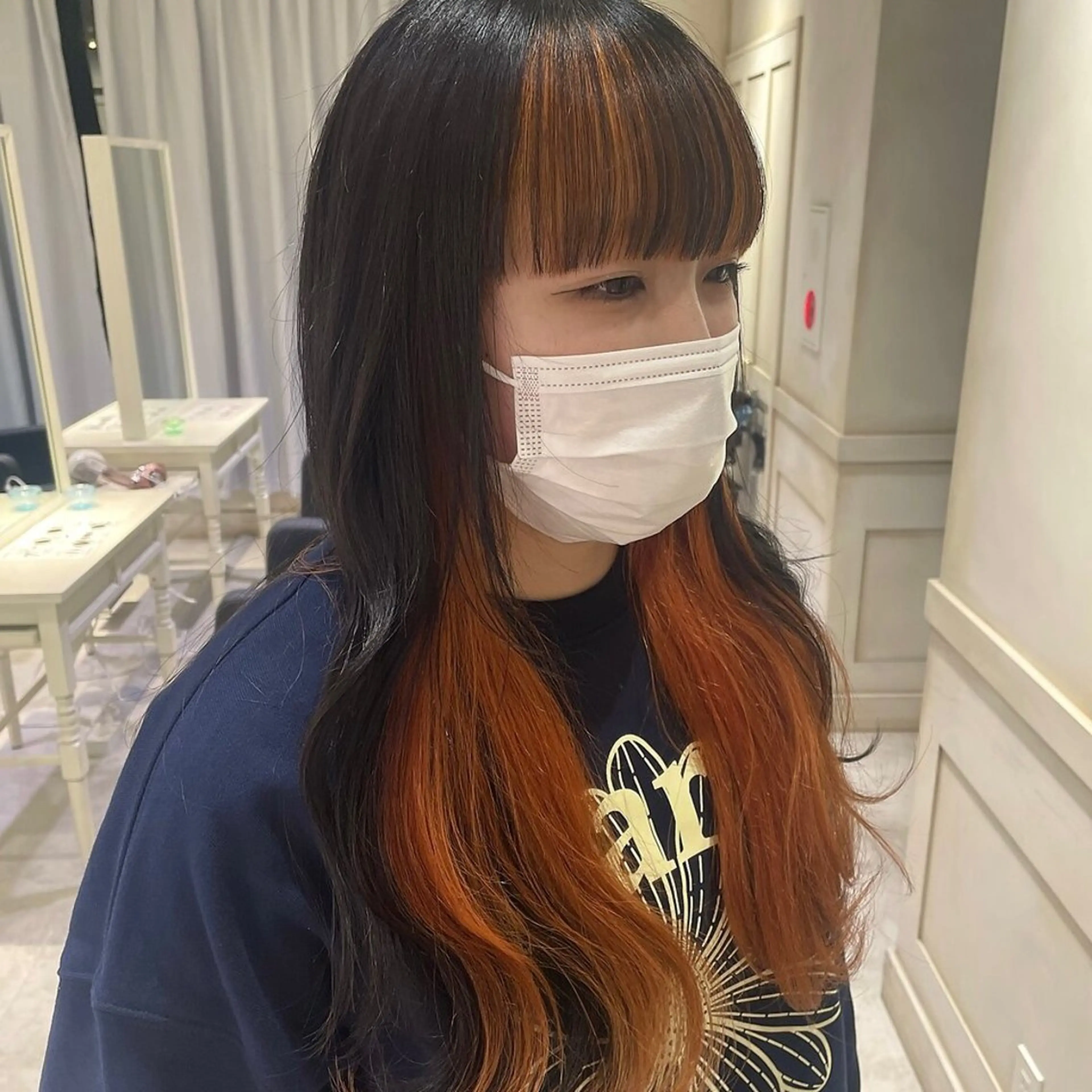 ロング カラー ブリーチ ハイトーンカラー インナーカラー オレンジ 💖ブリーチ/暖色 𝐘𝐮𝐢💖のヘアスタイル