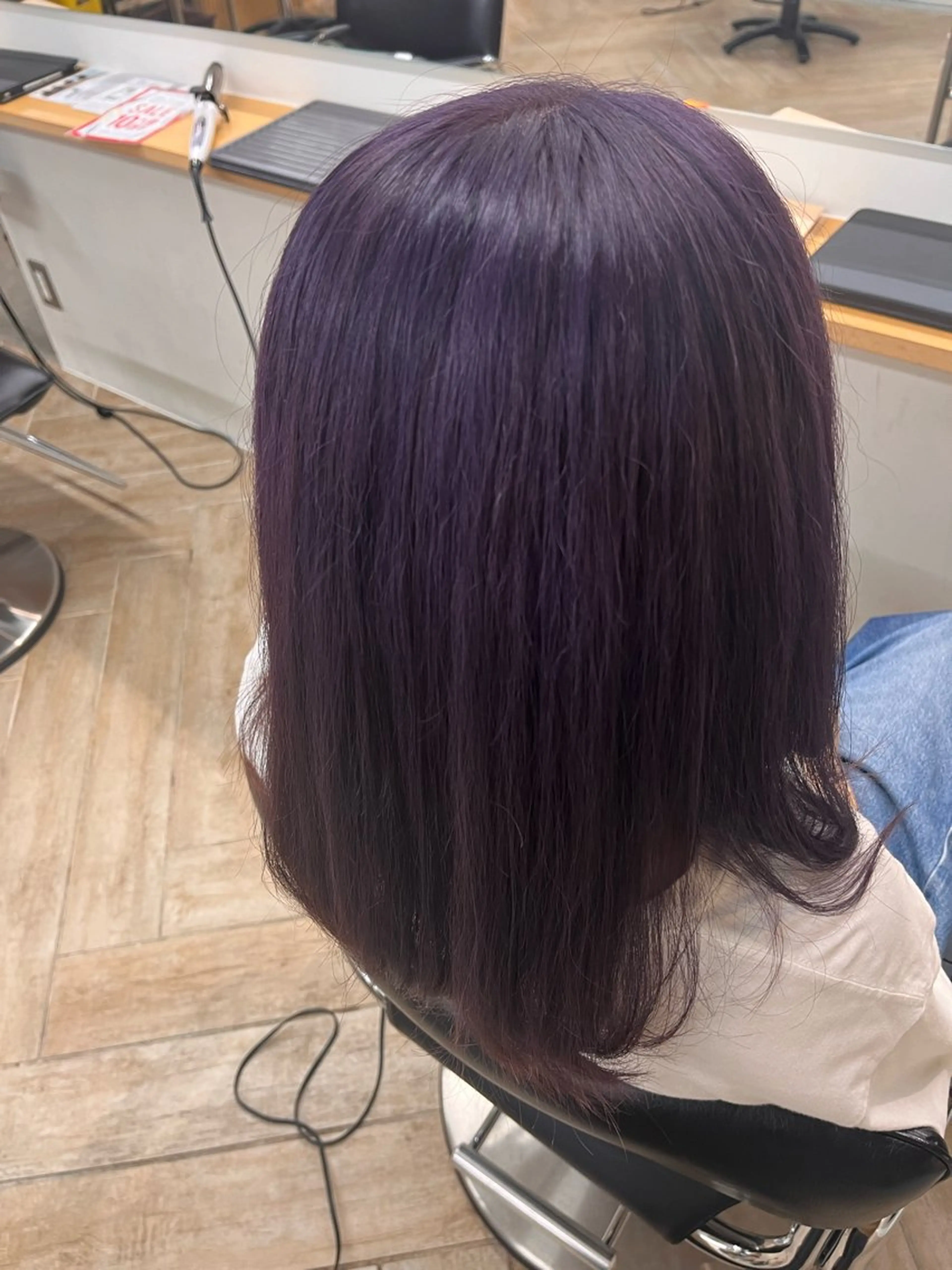 セミロング カラー ブリーチ ピンクカラー パープルカラー LUVISM 万代店所属・LUVISM 佐藤 里咲のヘアスタイル